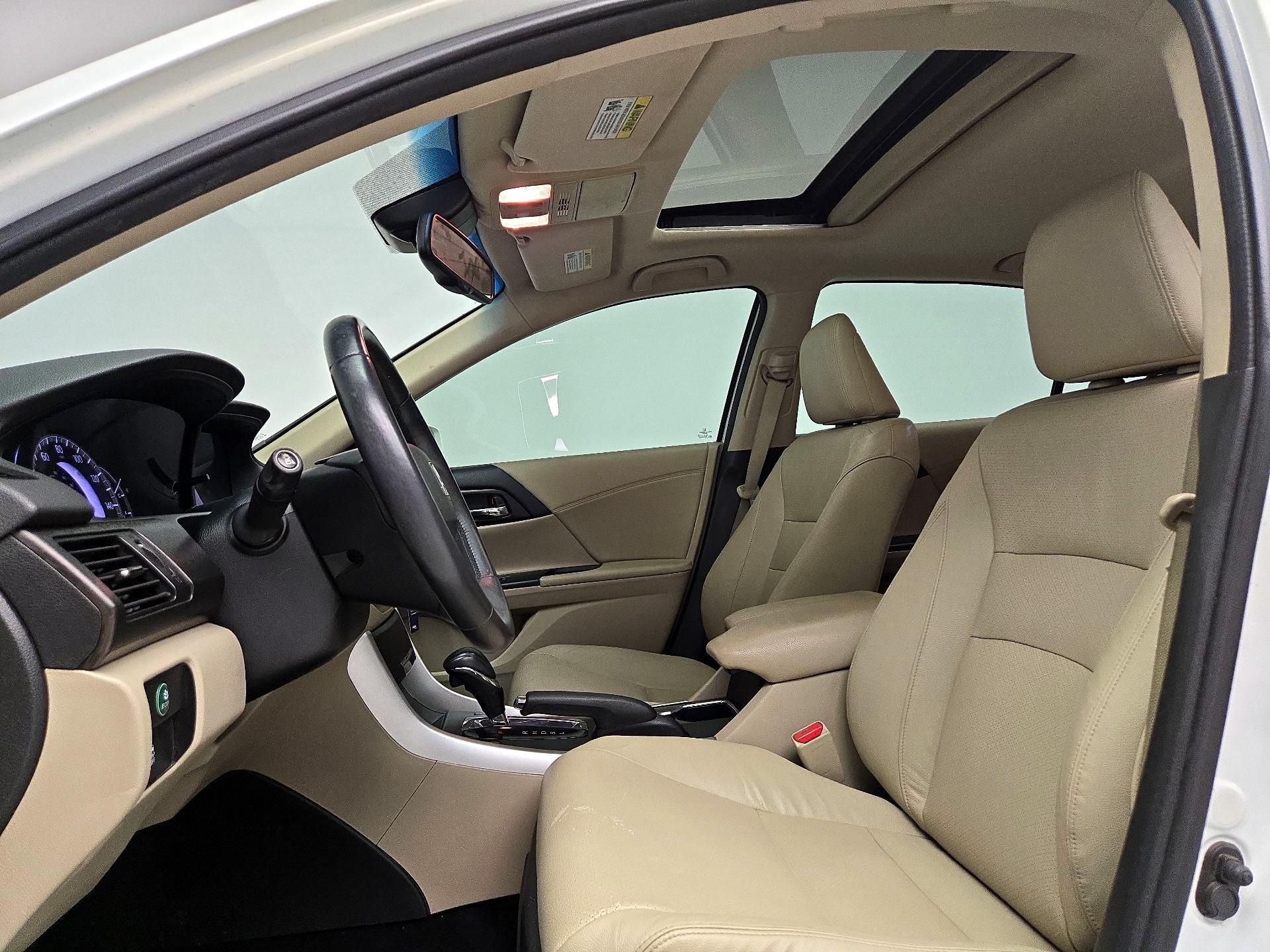 Thumbnail: 2013 Honda Accord - 19