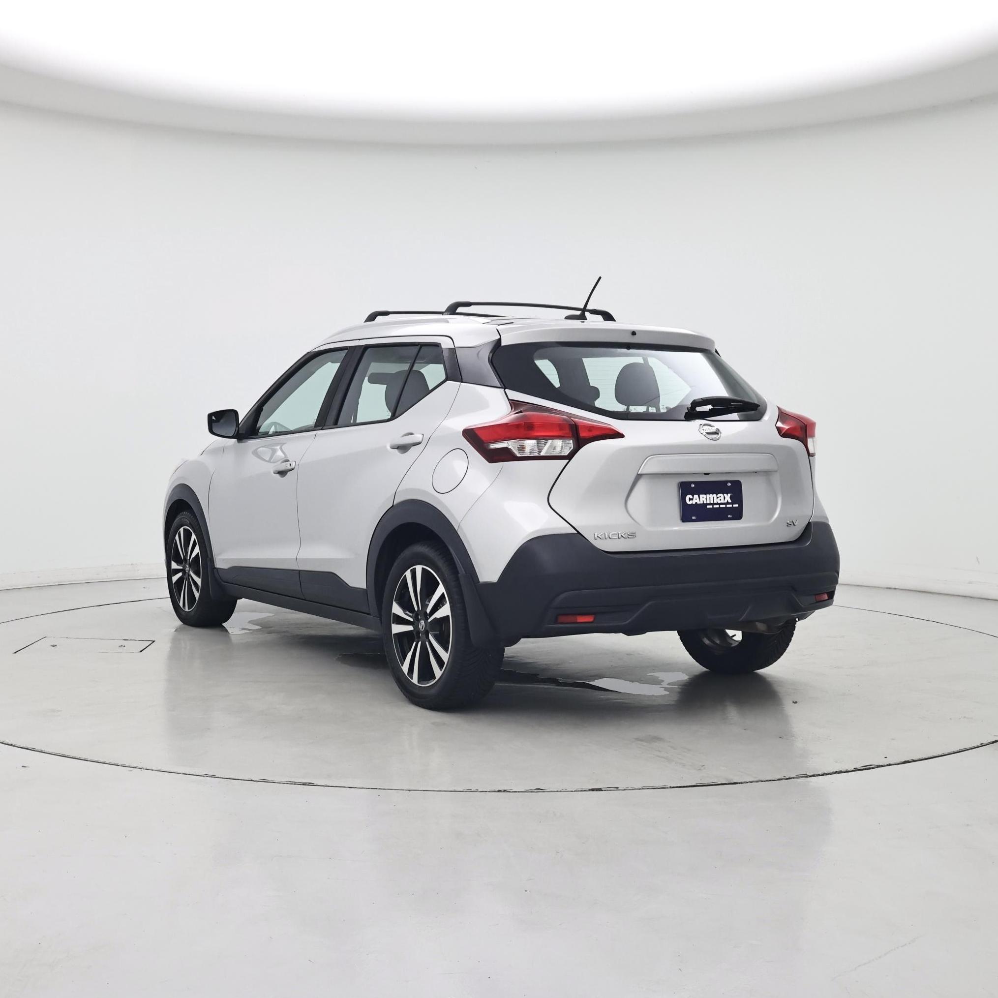 Thumbnail: 2018 Nissan Kicks - 2