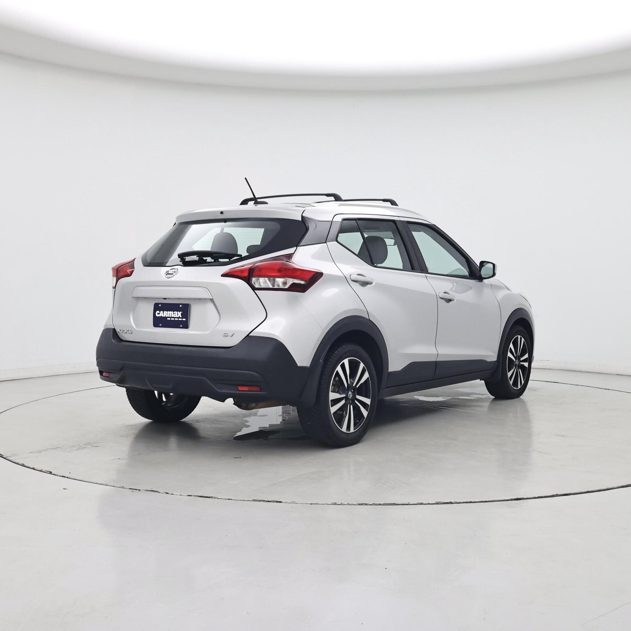 Thumbnail: 2018 Nissan Kicks - 8