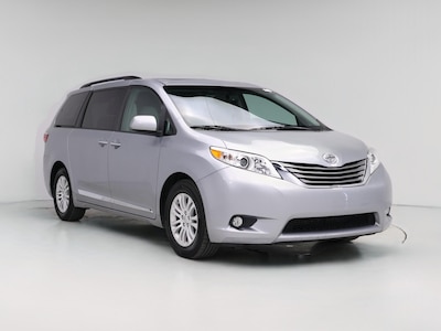 2017 Toyota Sienna XLE -
                Nashville, TN