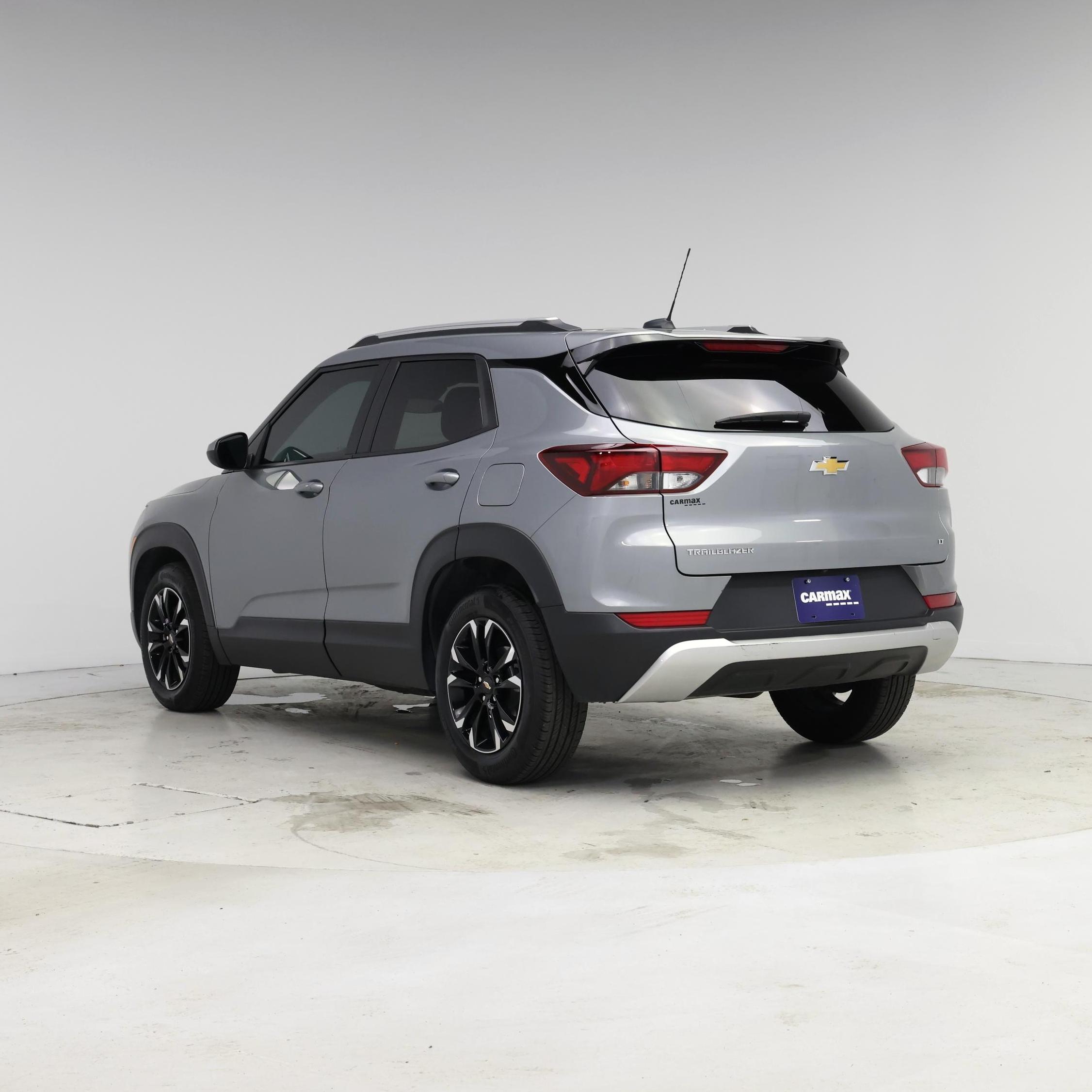 Thumbnail: 2023 Chevrolet TrailBlazer - 2