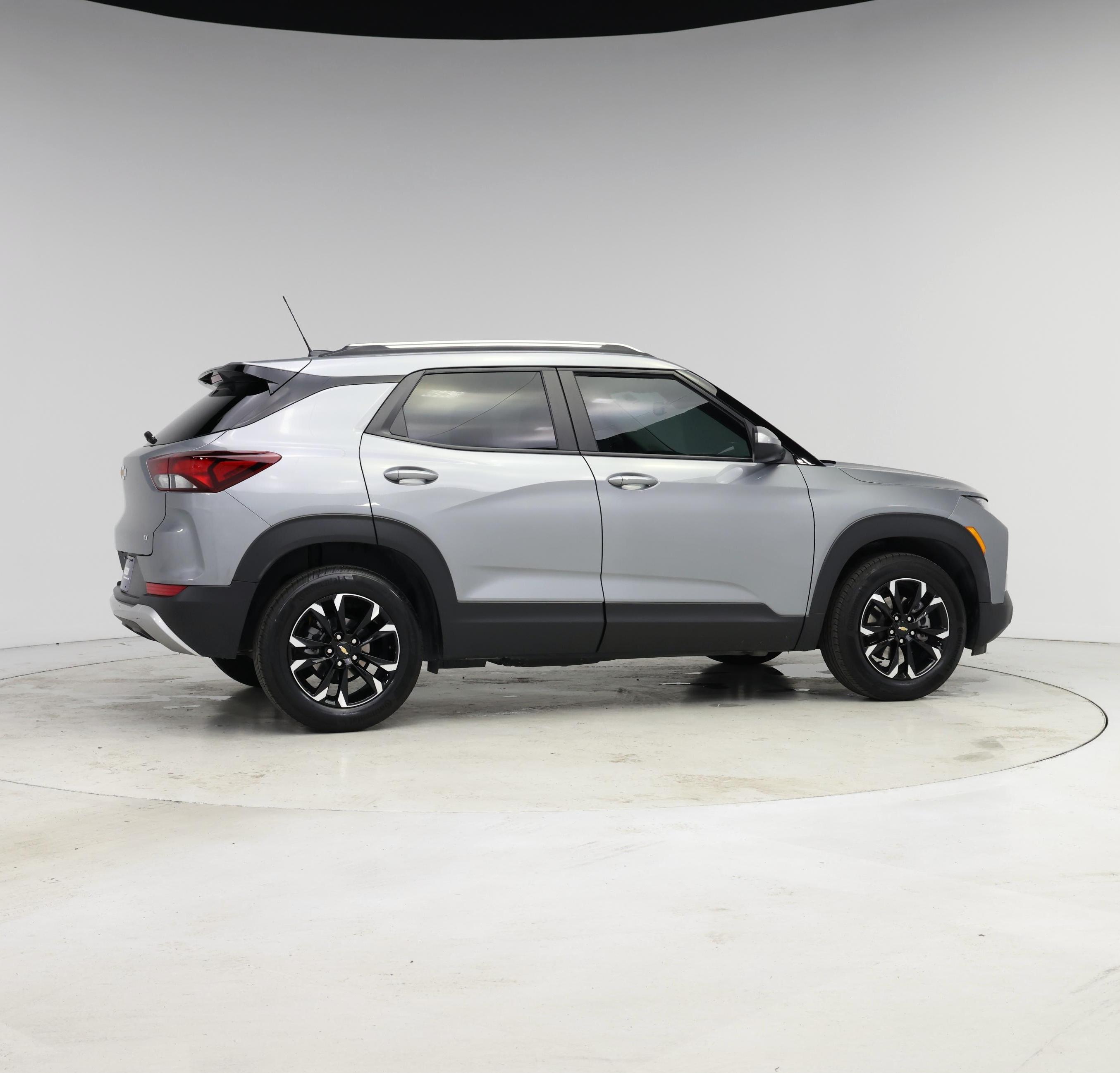 Thumbnail: 2023 Chevrolet TrailBlazer - 7