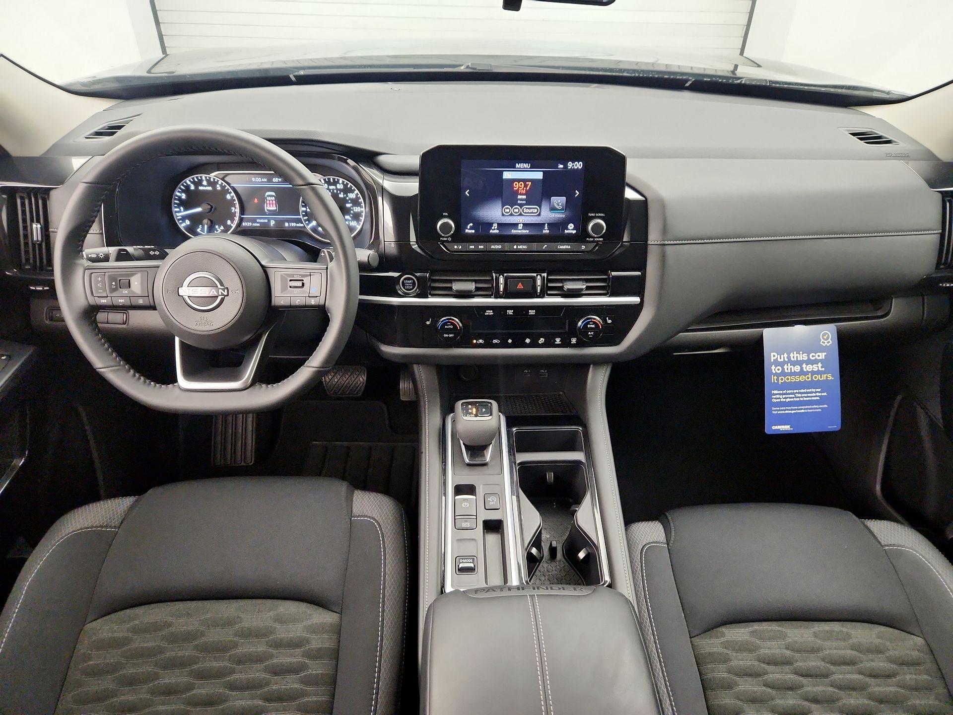 Thumbnail: 2024 Nissan Pathfinder - 9
