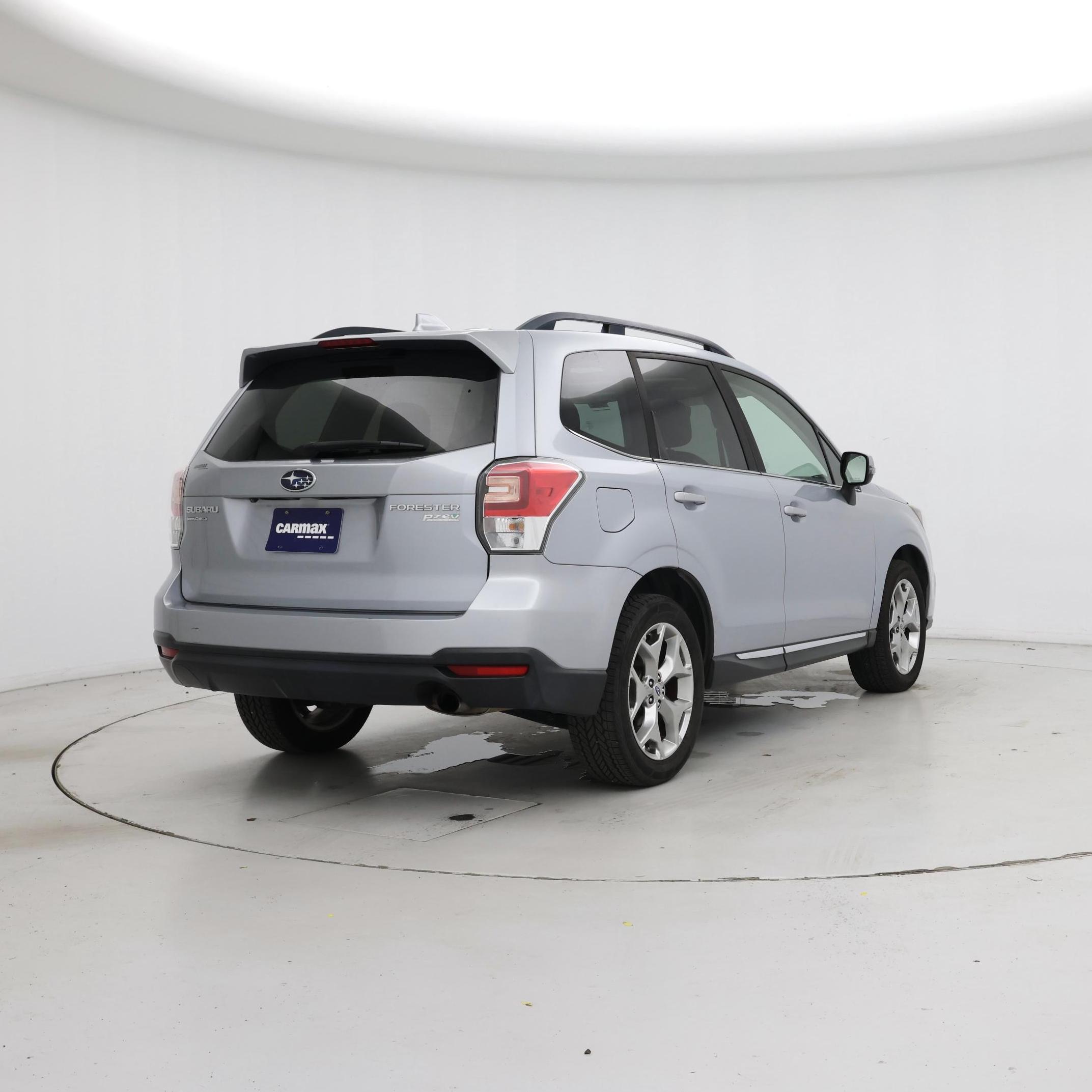 Thumbnail: 2017 Subaru Forester - 8