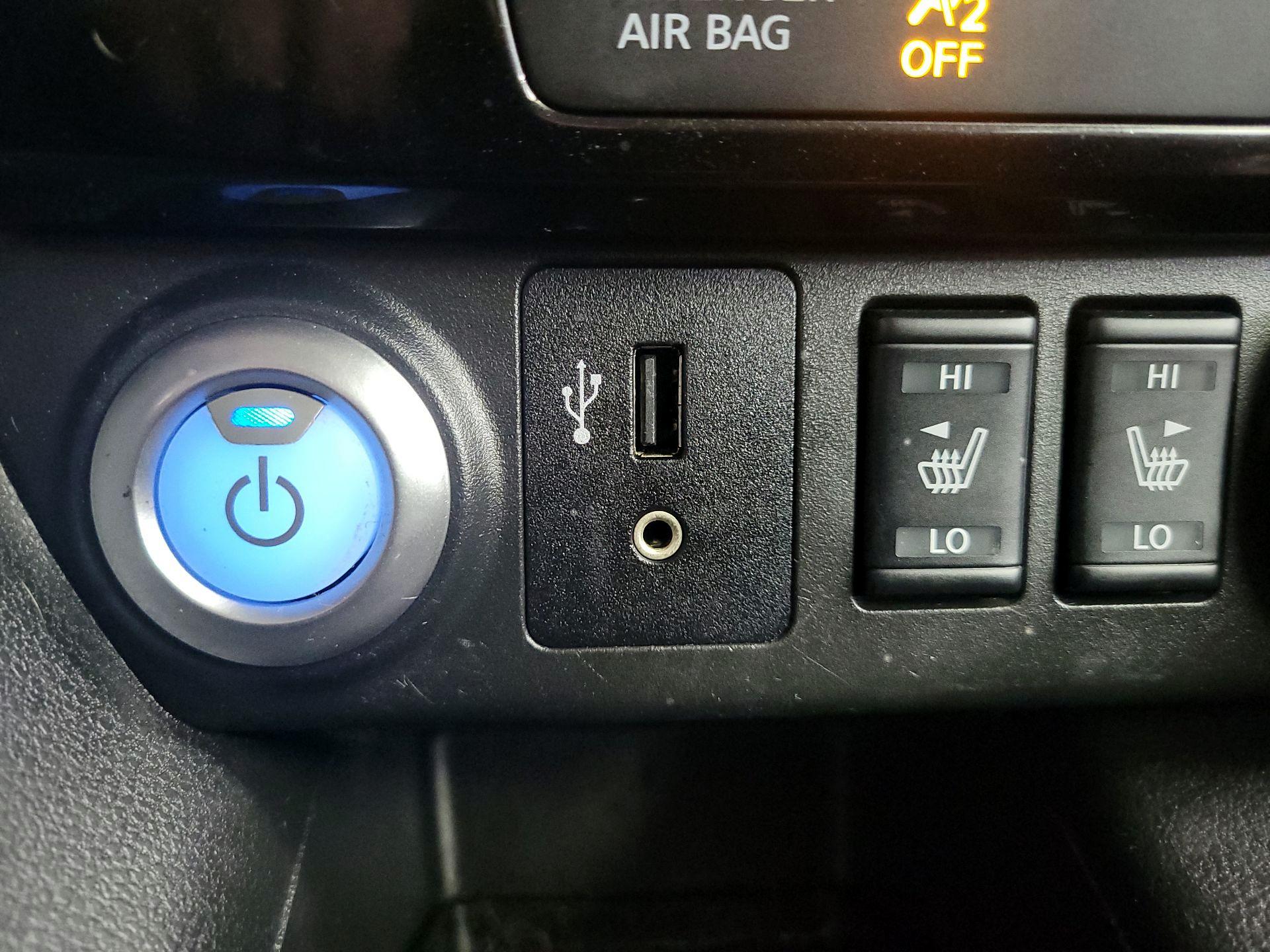 Thumbnail: 2018 Nissan Leaf - 19