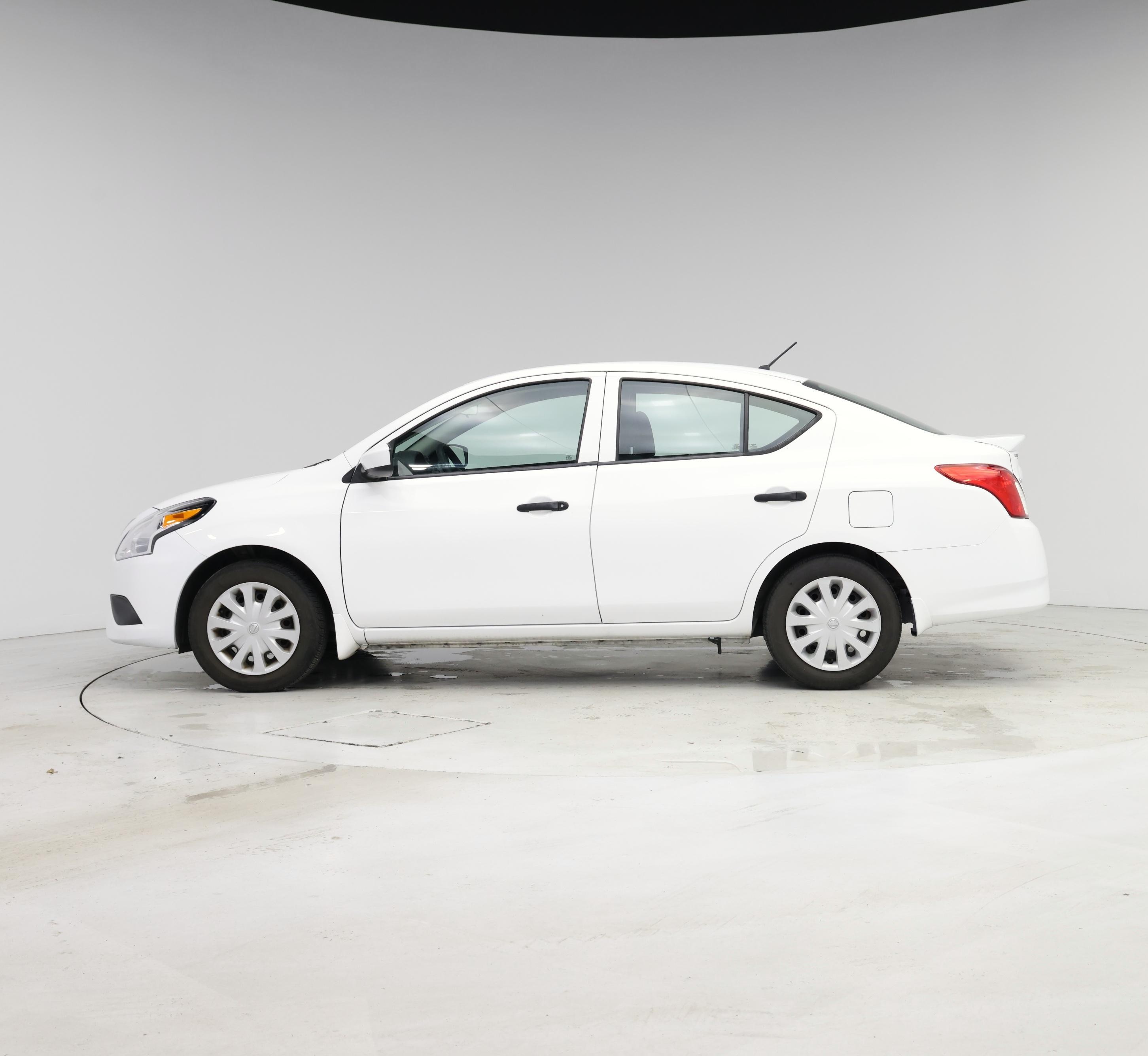 Thumbnail: 2018 Nissan Versa - 4