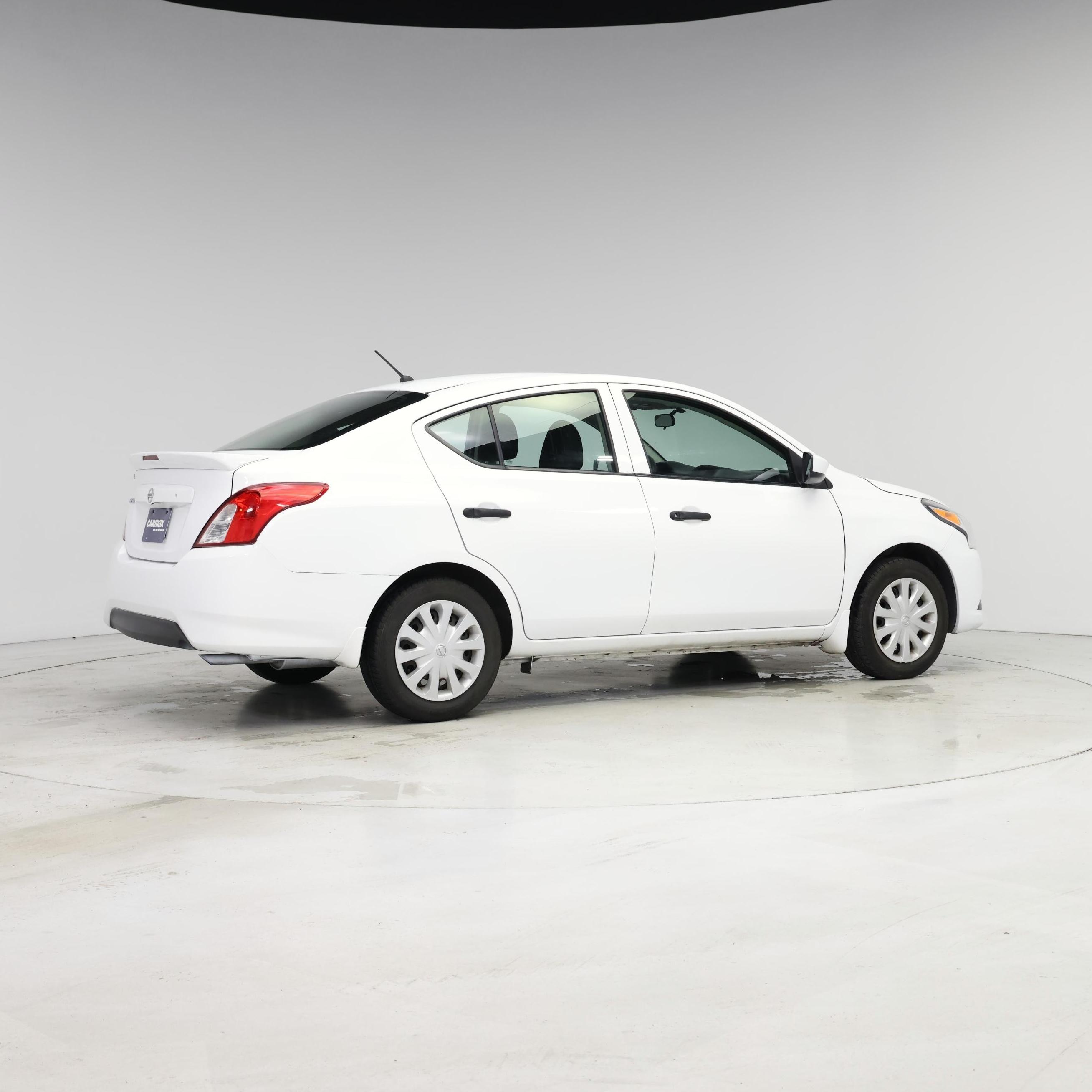 Thumbnail: 2018 Nissan Versa - 6