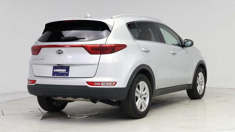 2017 Kia Sportage LX 8