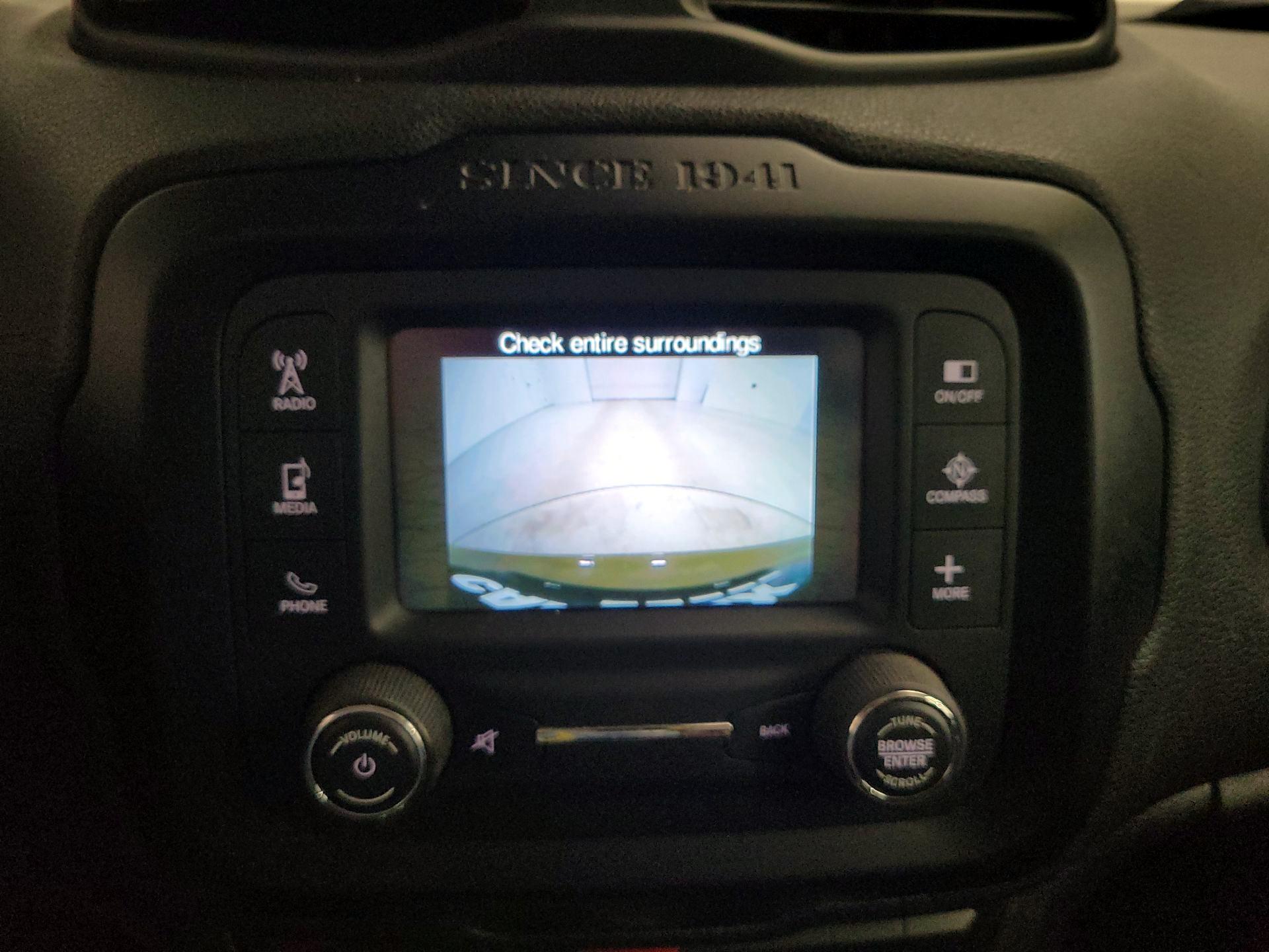 Thumbnail: 2015 Jeep Renegade - 14