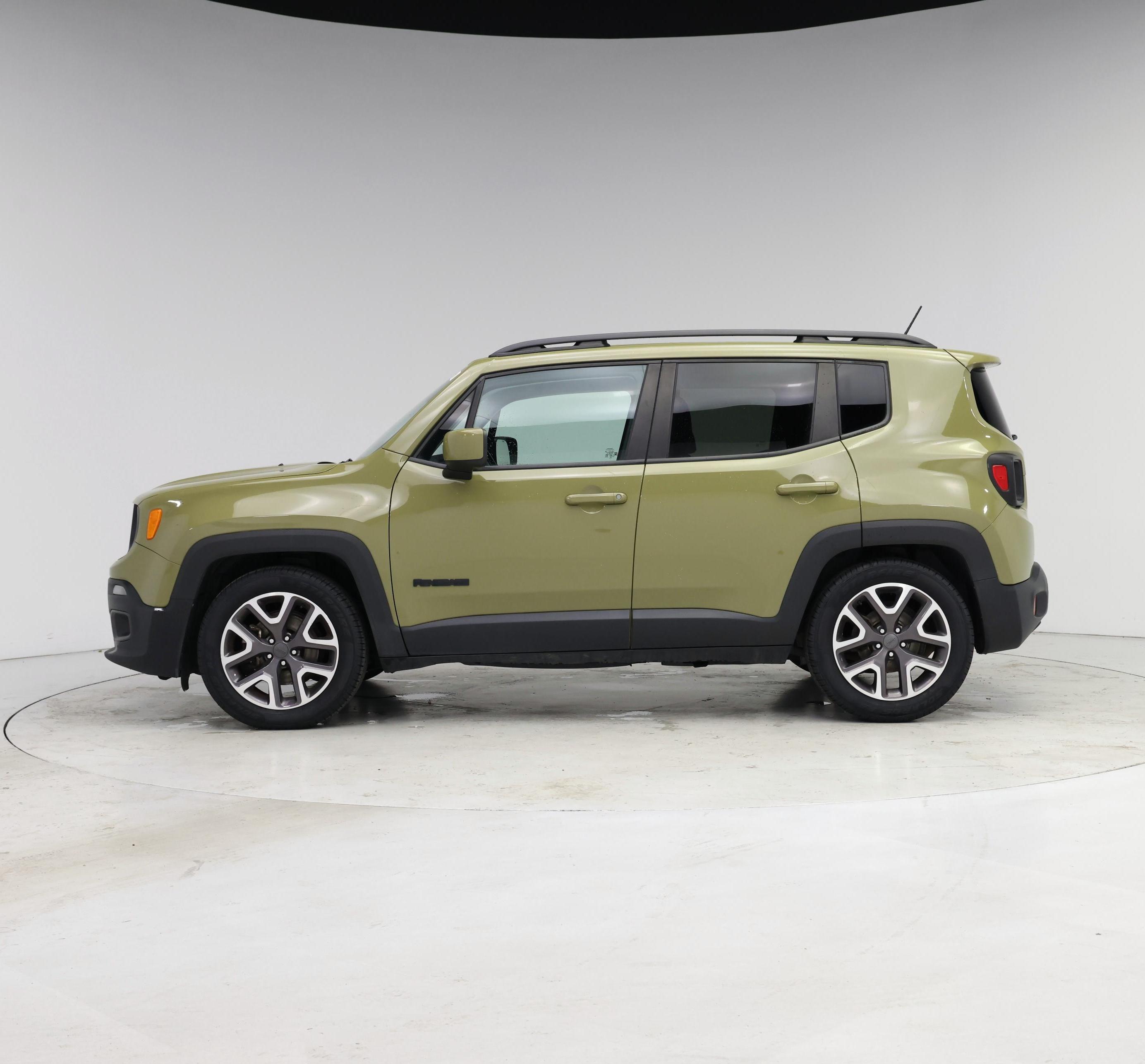 Thumbnail: 2015 Jeep Renegade - 3