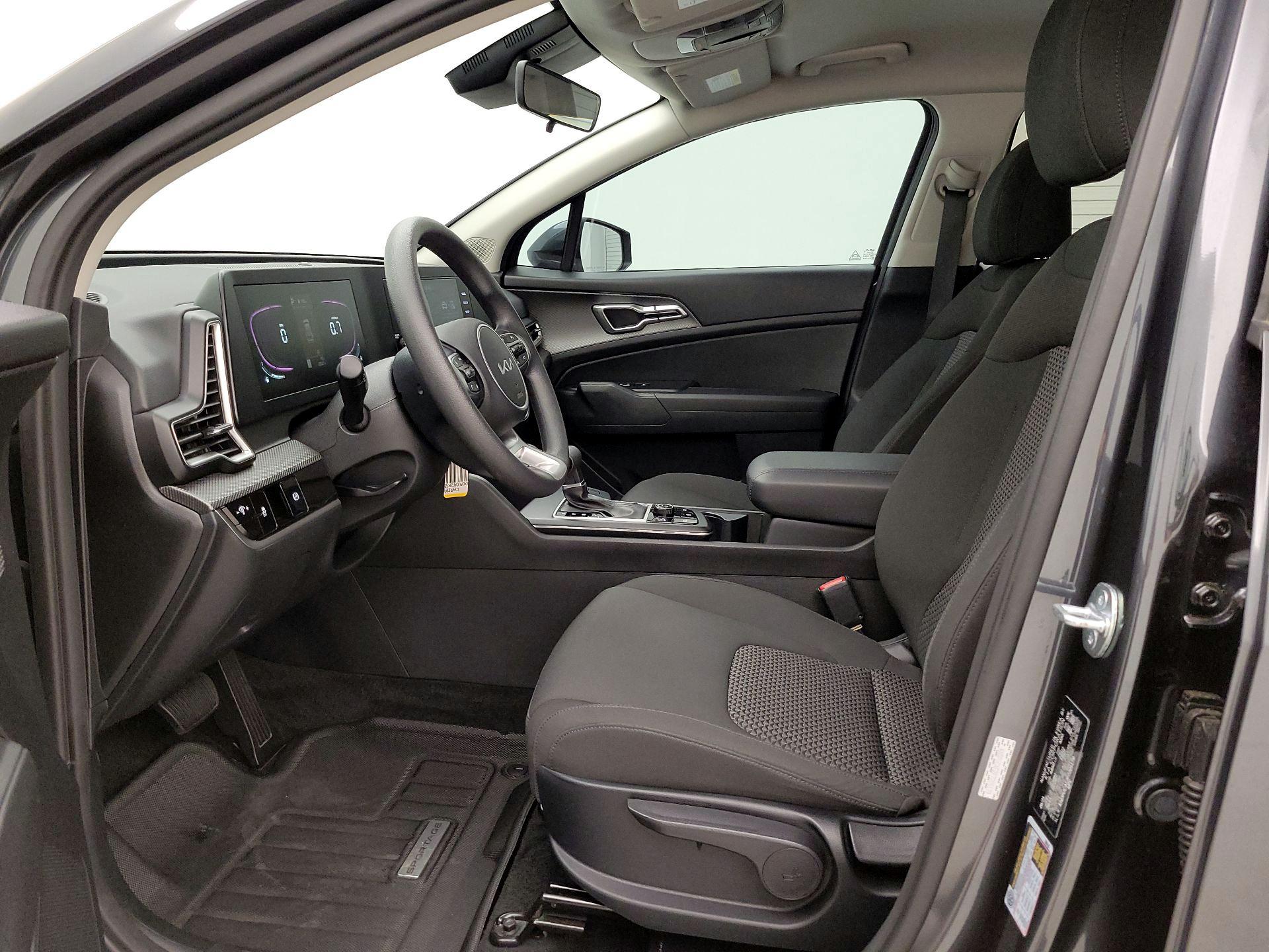 Thumbnail: 2023 Kia Sportage - 11