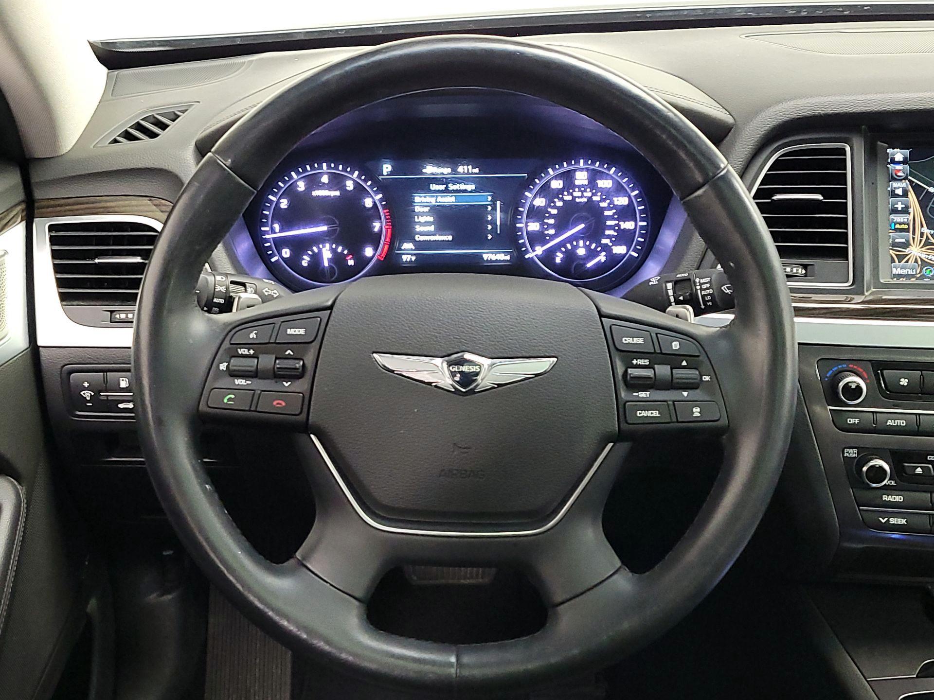 Thumbnail: 2018 Genesis G80 - 10