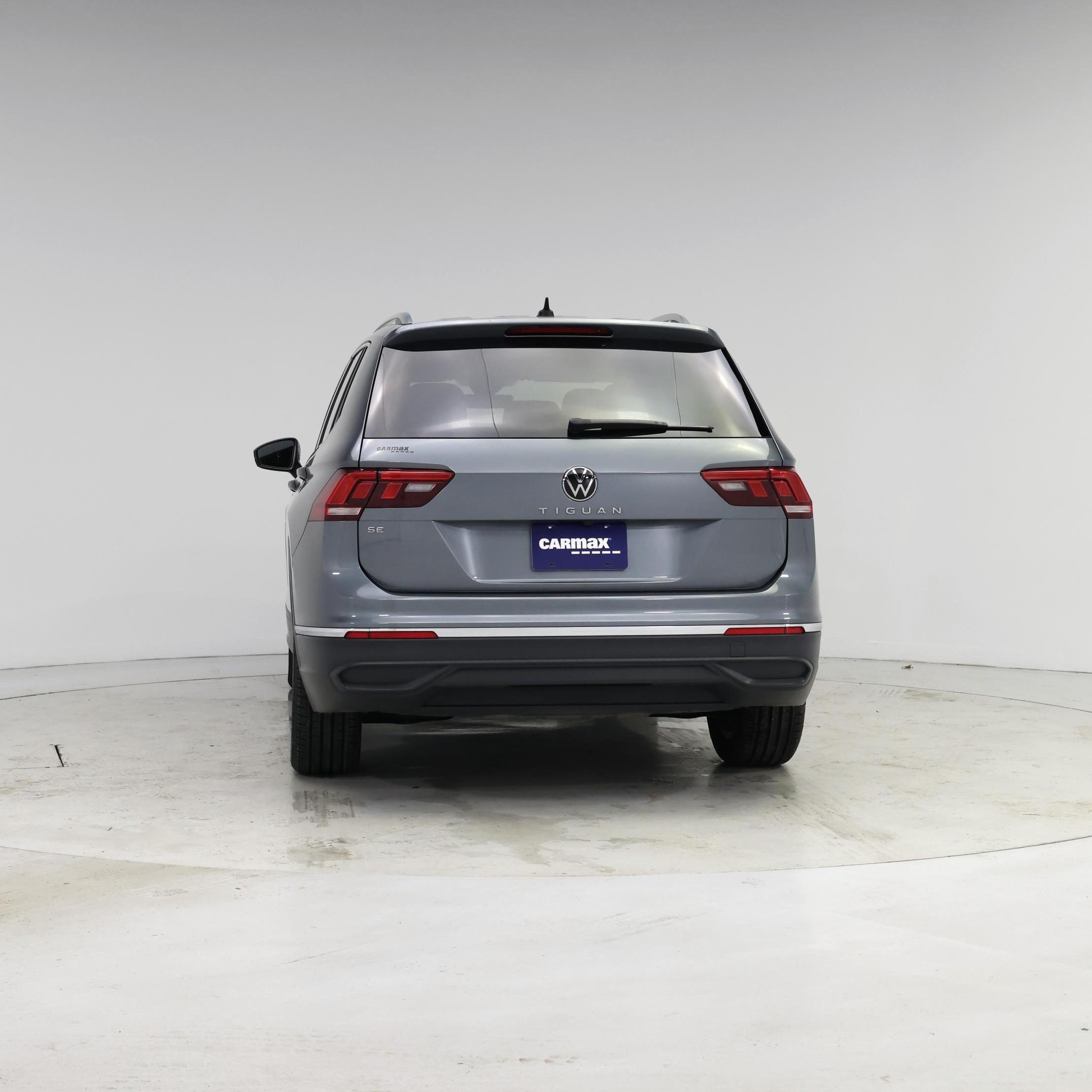 Thumbnail: 2023 Volkswagen Tiguan - 6