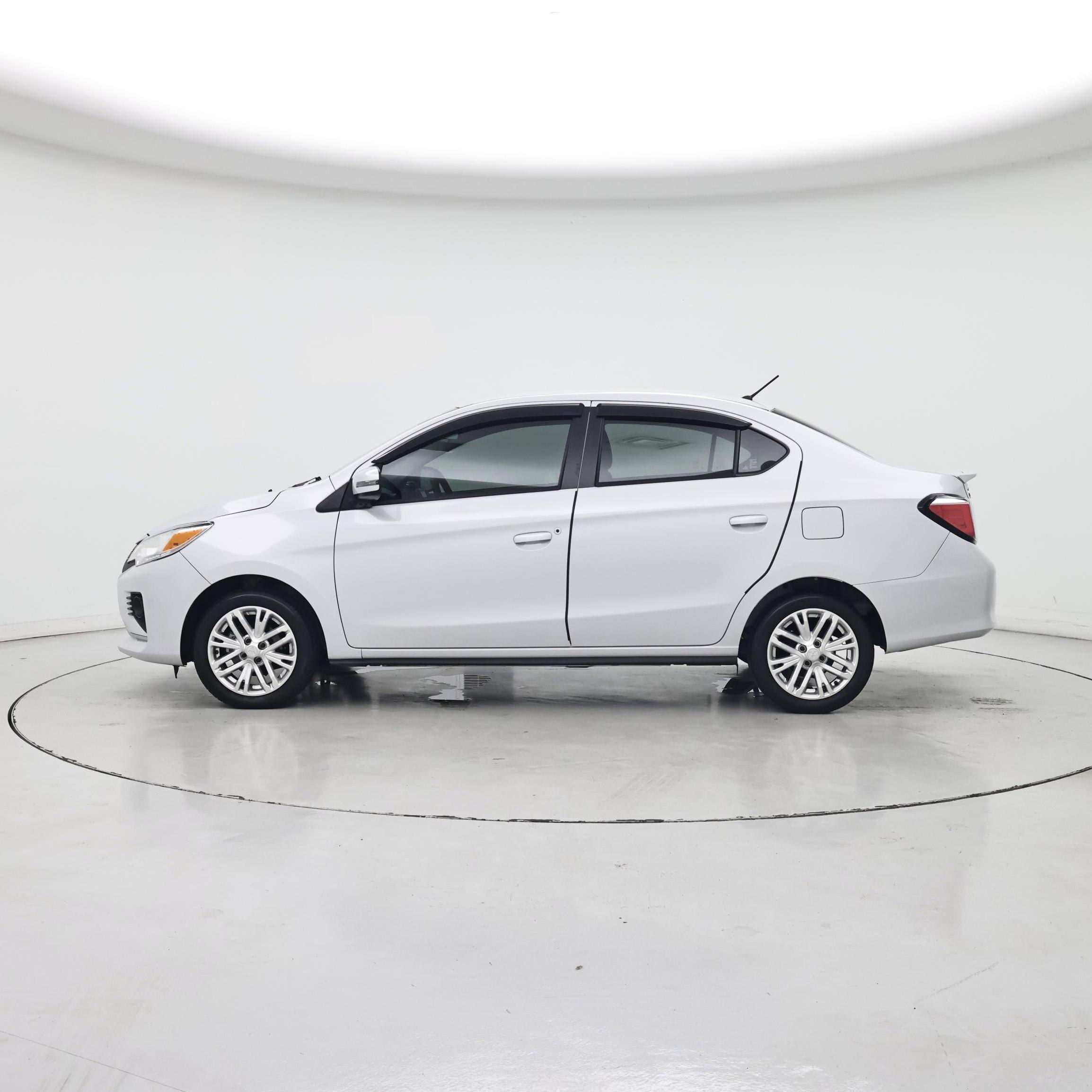 Thumbnail: 2024 Mitsubishi Mirage G4 - 3