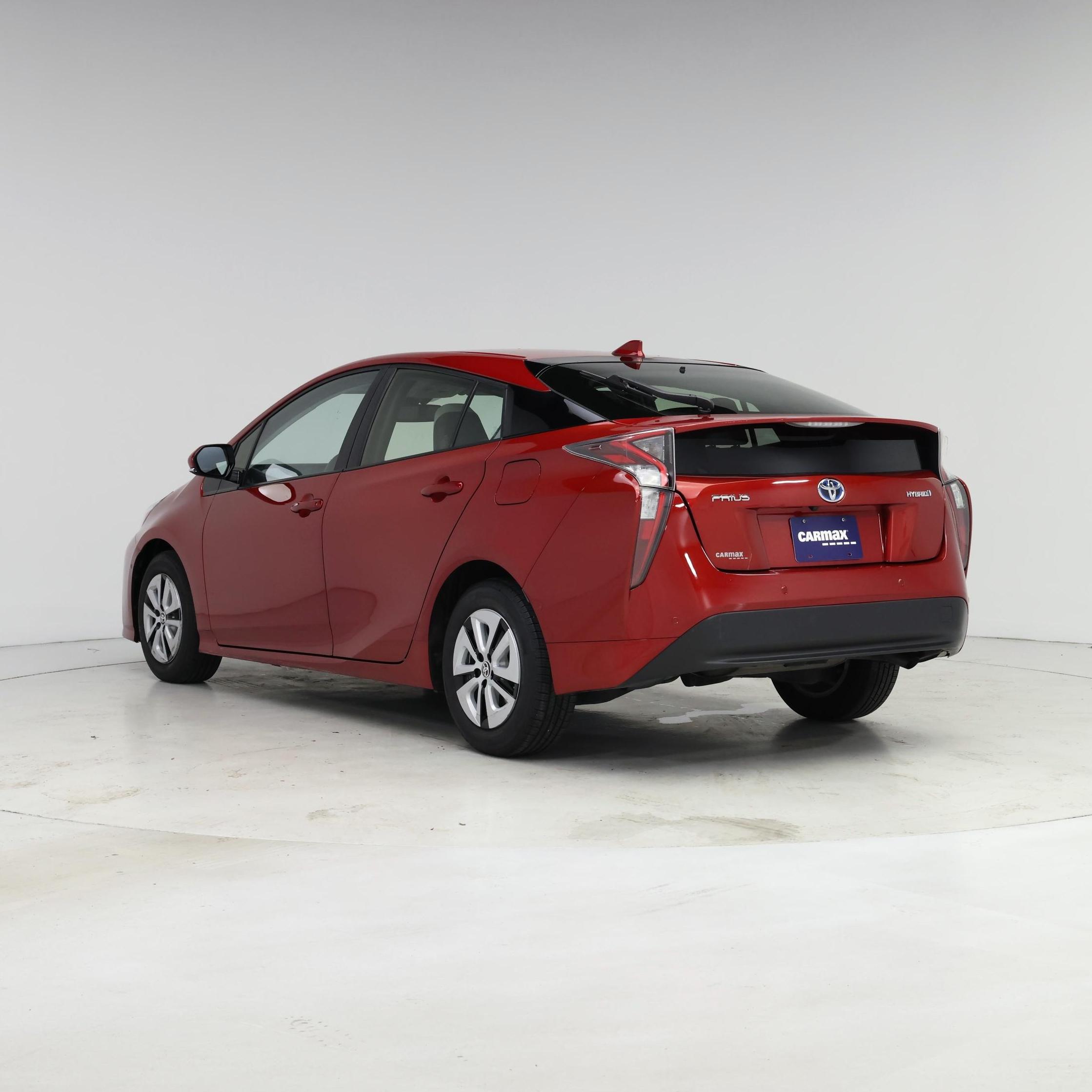 Thumbnail: 2018 Toyota Prius - 2