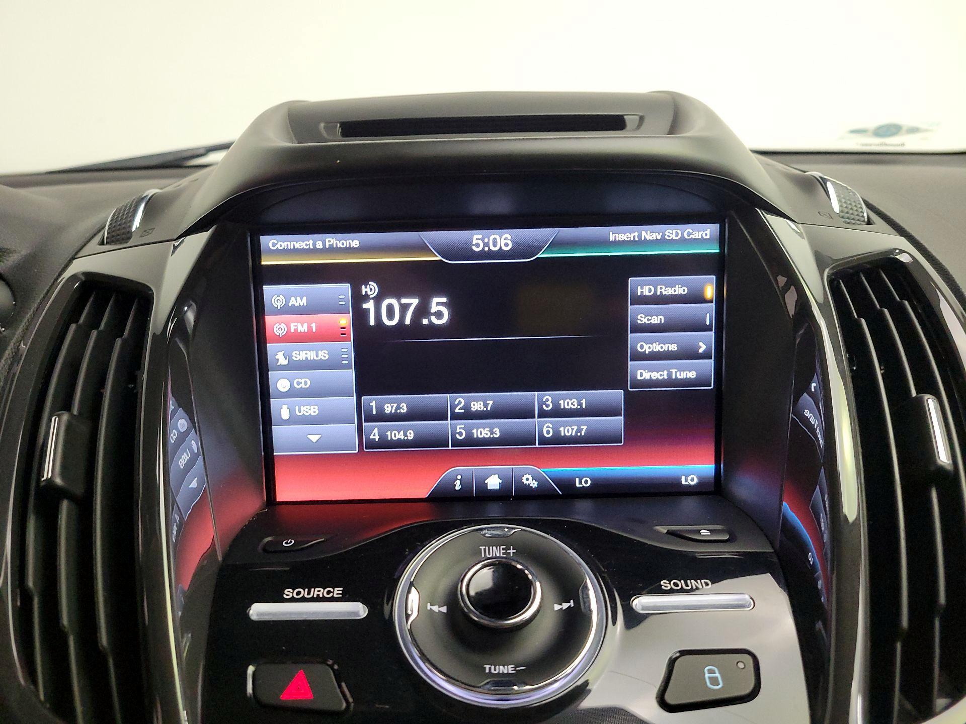 Thumbnail: 2015 Ford Escape - 15