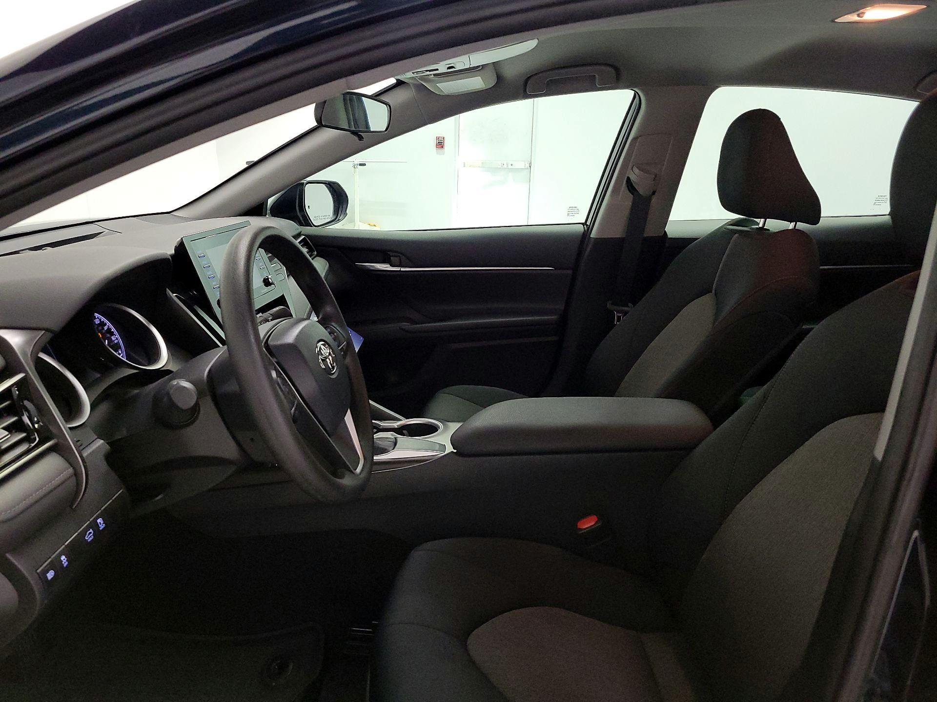 Thumbnail: 2021 Toyota Camry - 11