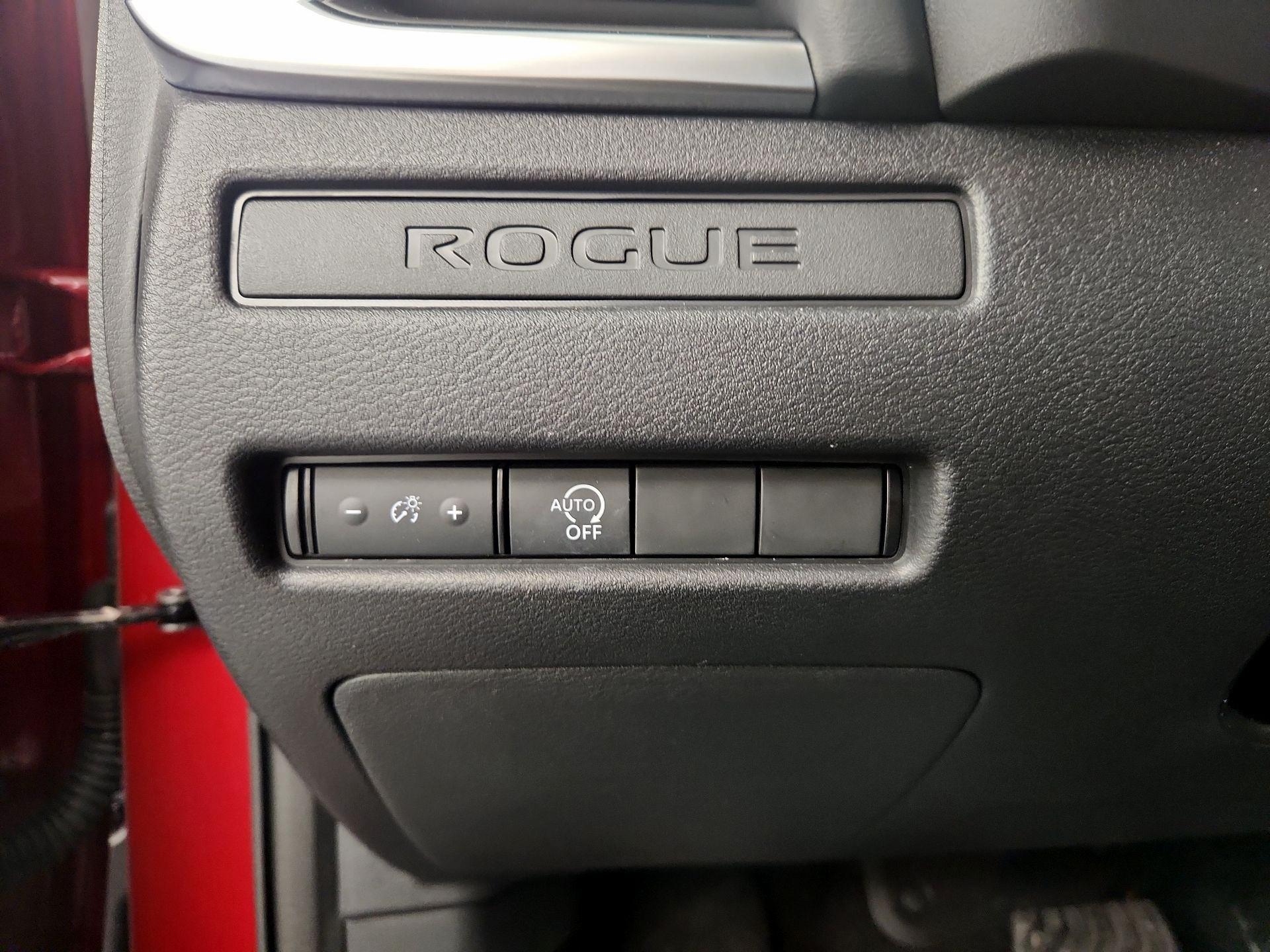 Thumbnail: 2023 Nissan Rogue - 13