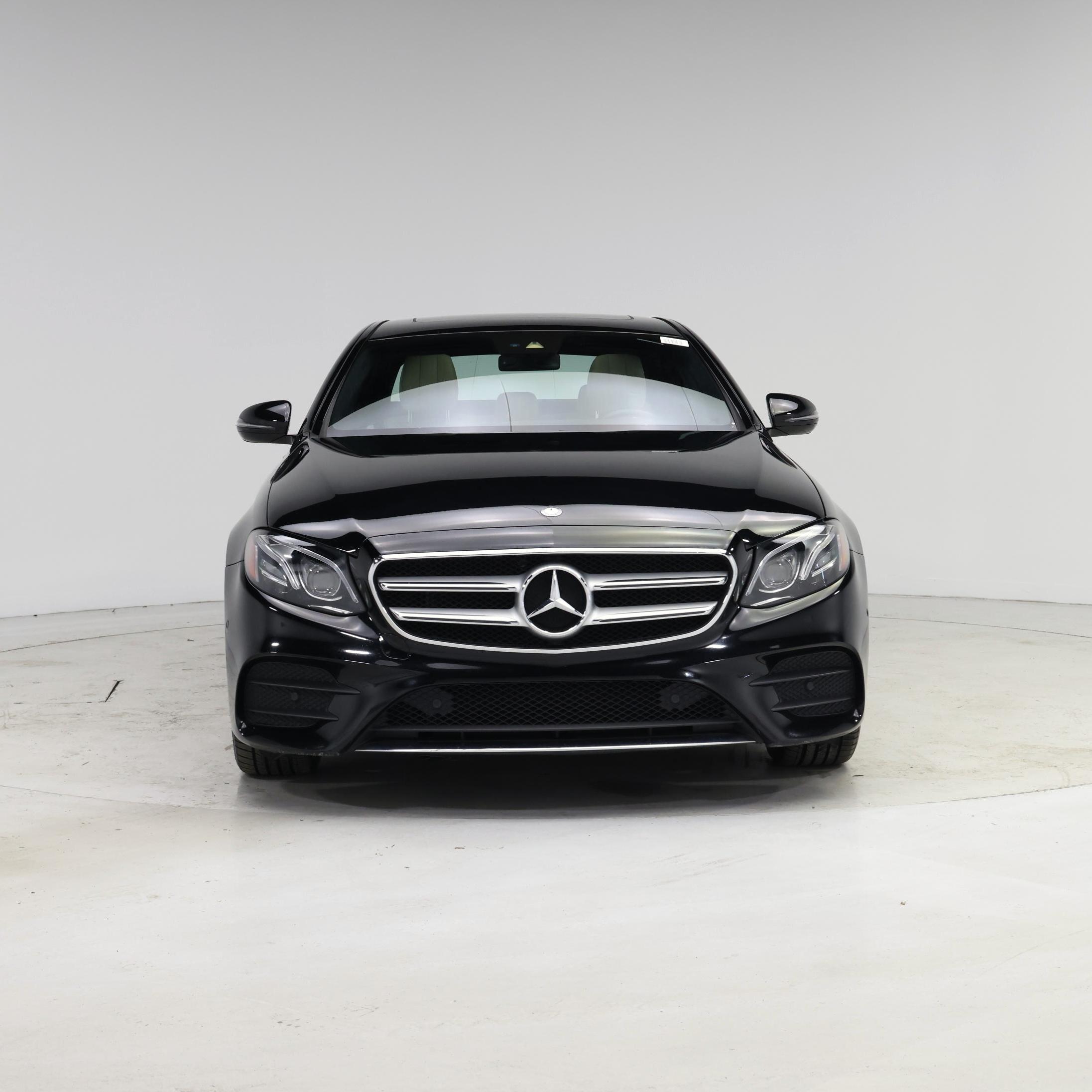 Thumbnail: 2017 Mercedes-Benz E-Class - 5