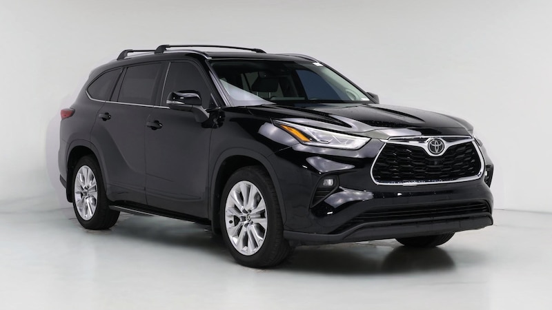 2020 Toyota Highlander Limited Hero Image