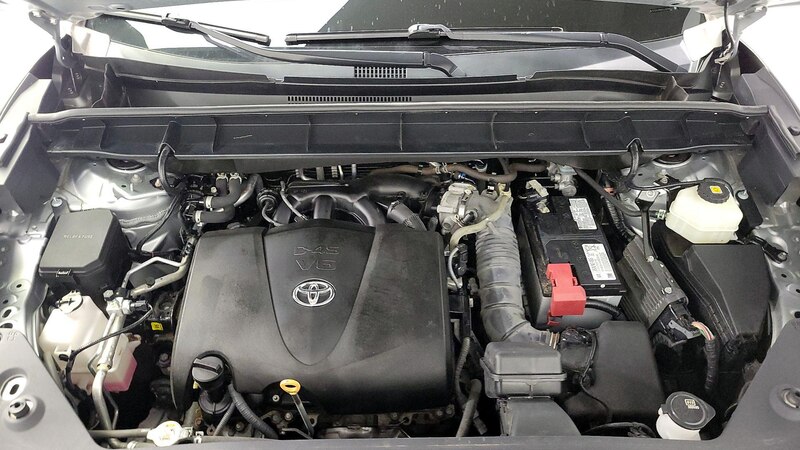 2020 Toyota Highlander XLE 25