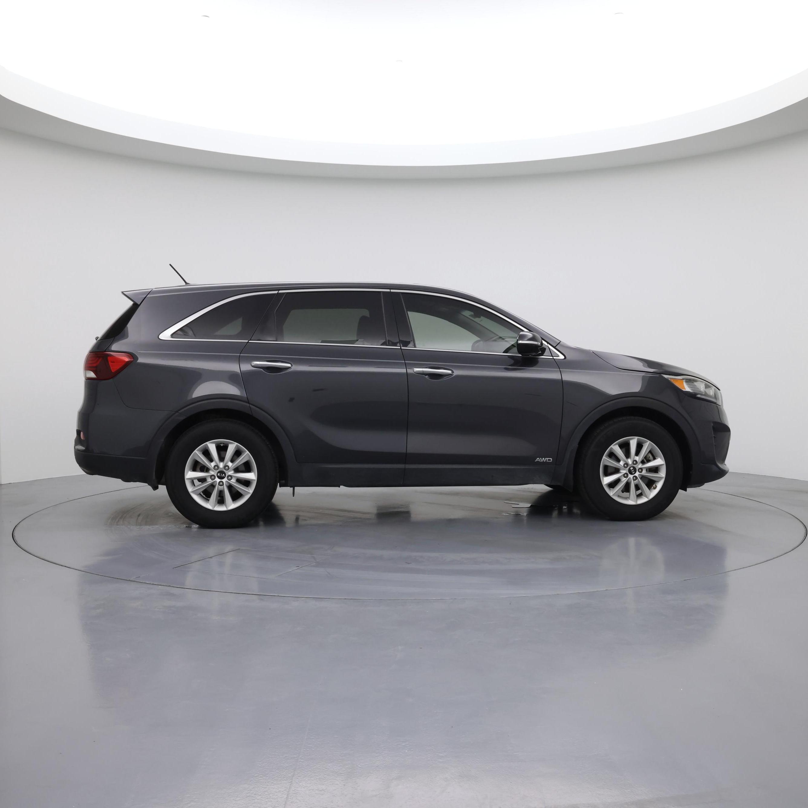 Thumbnail: 2019 Kia Sorento - 7