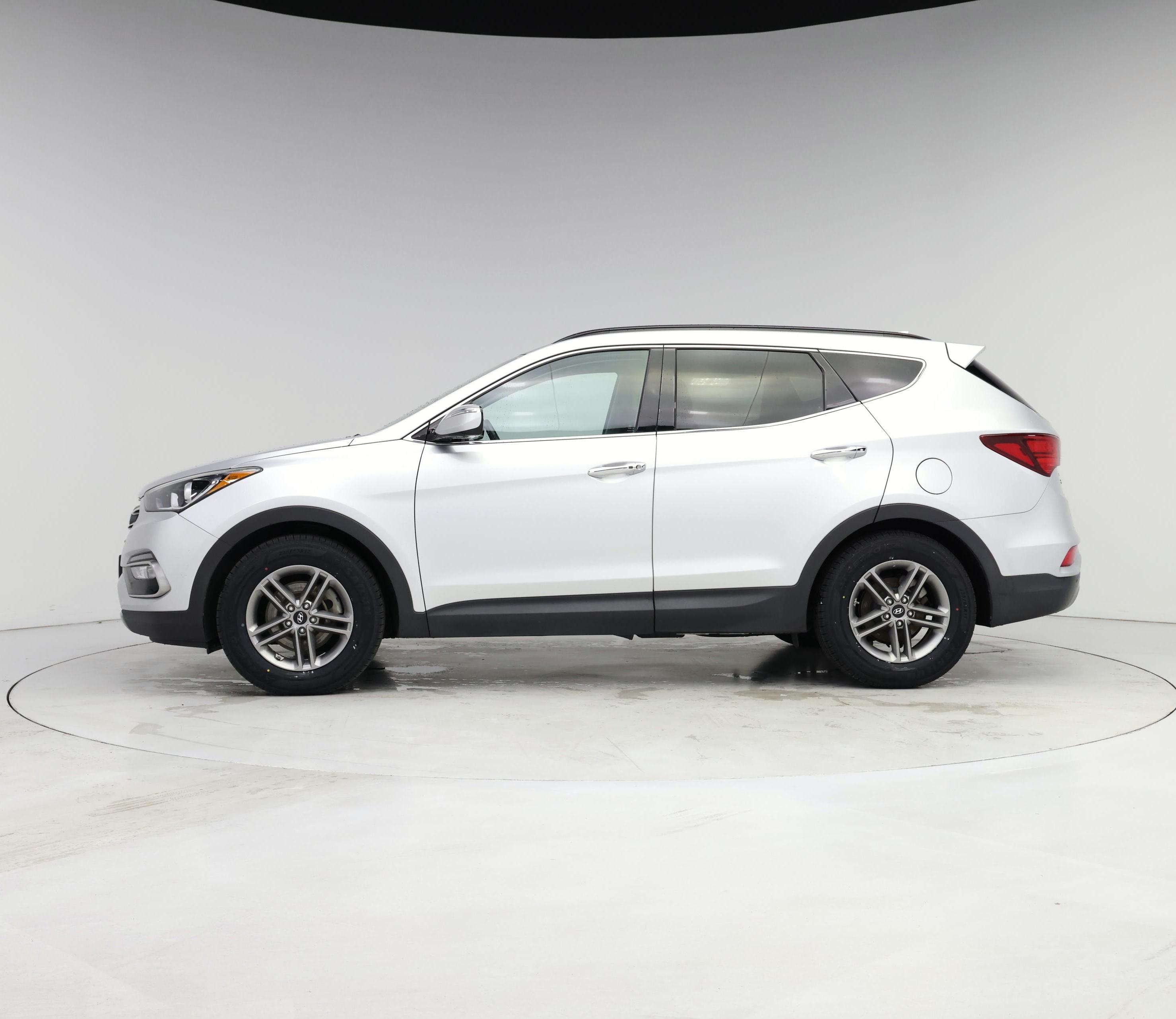 Thumbnail: 2017 Hyundai Santa Fe - 3