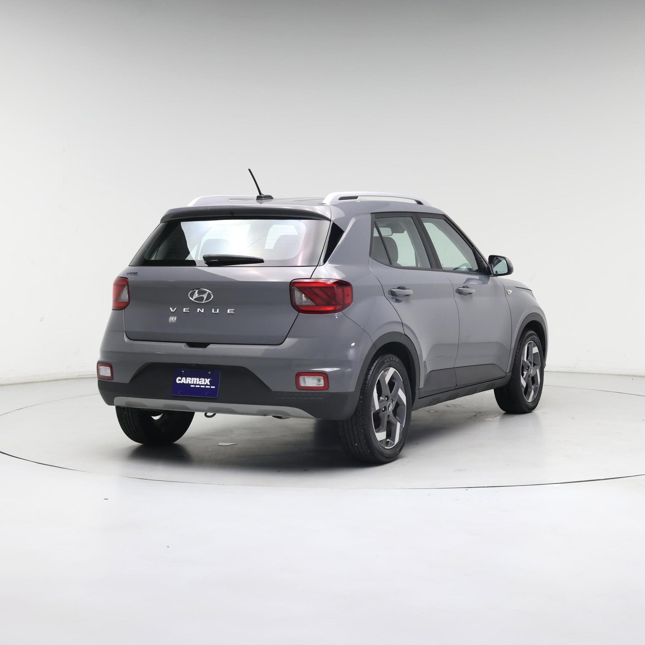 Thumbnail: 2023 Hyundai Venue - 8