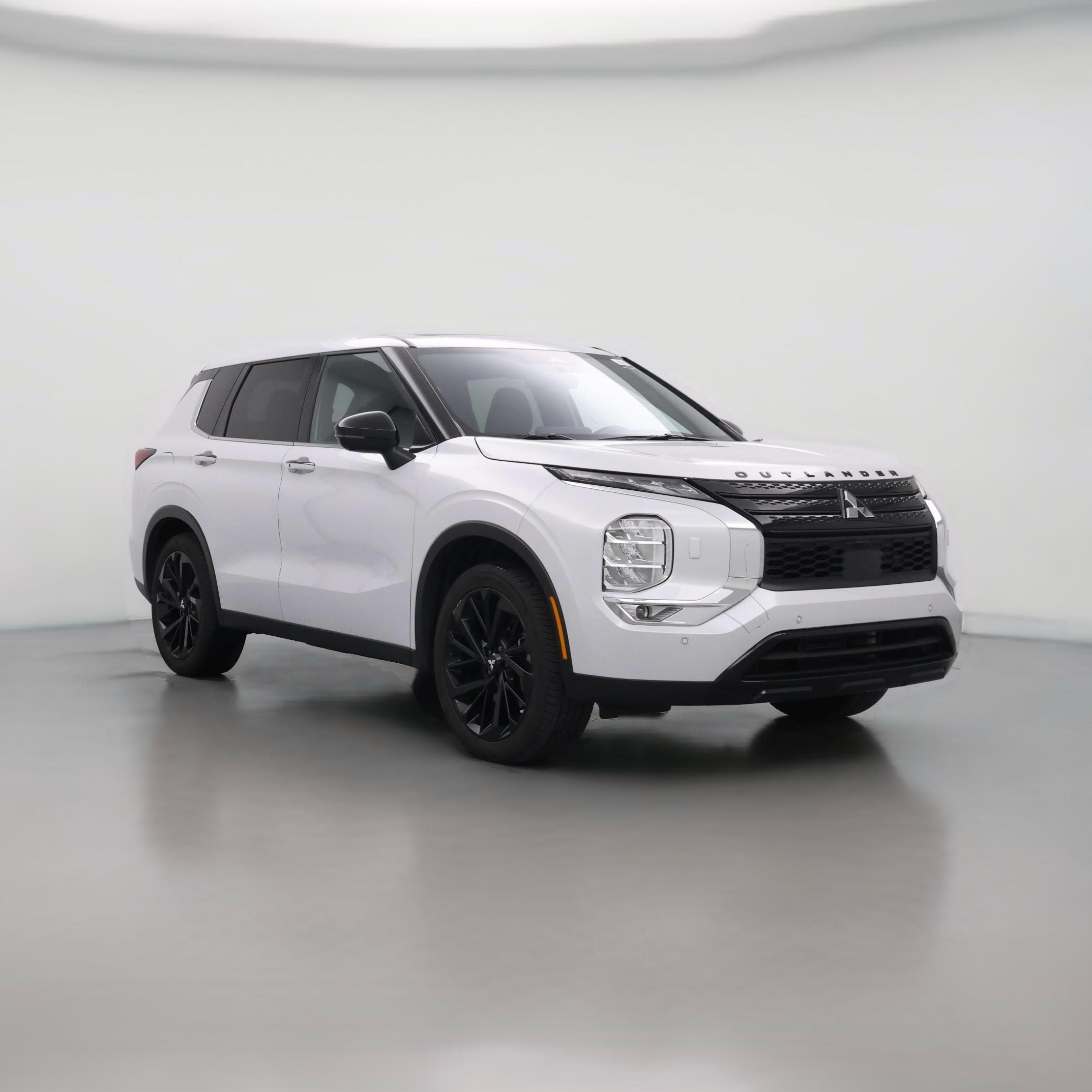Thumbnail: 2024 Mitsubishi Outlander - 1