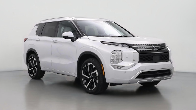 2024 Mitsubishi Outlander SEL Hero Image