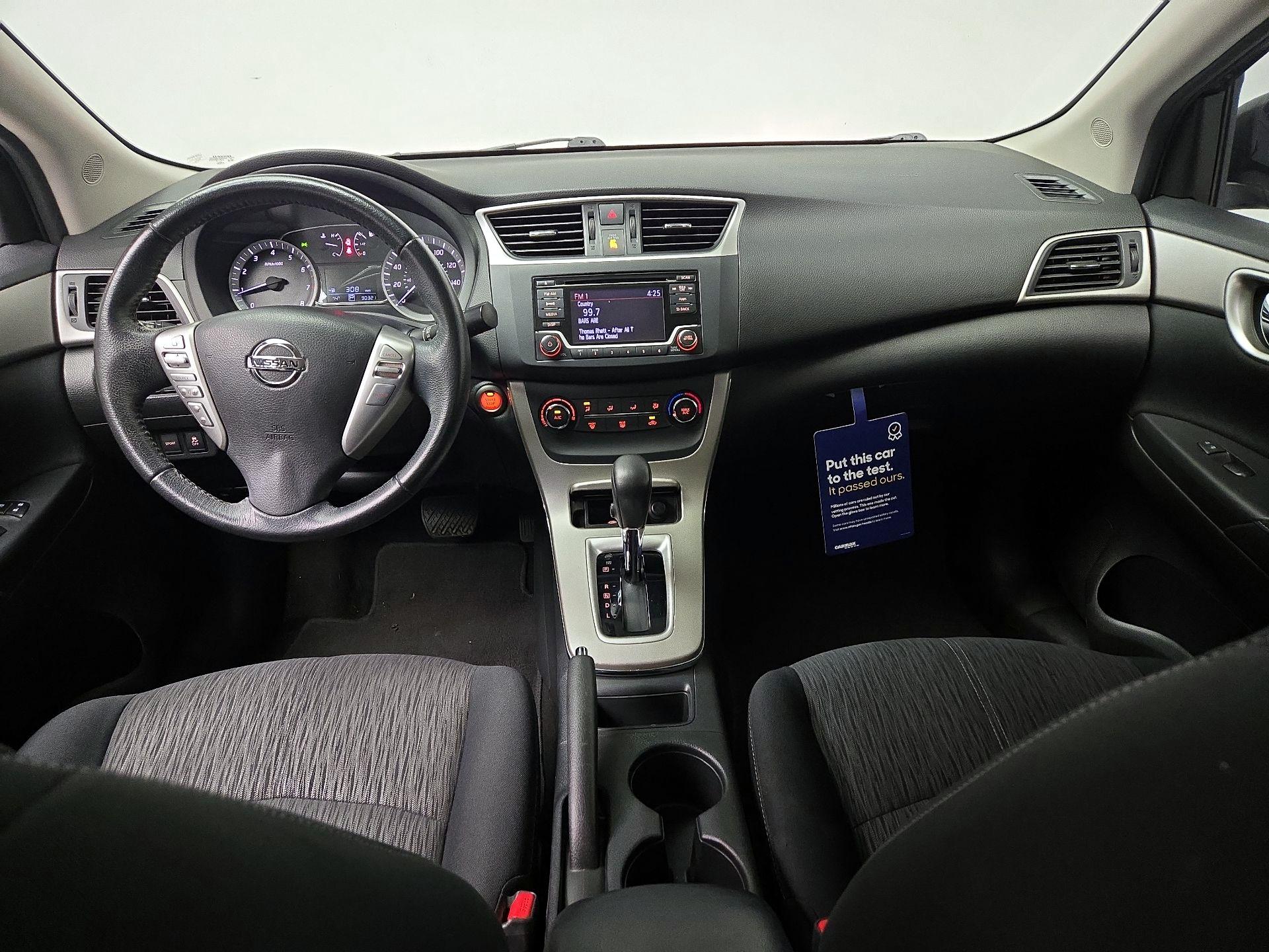 Thumbnail: 2015 Nissan Sentra - 9