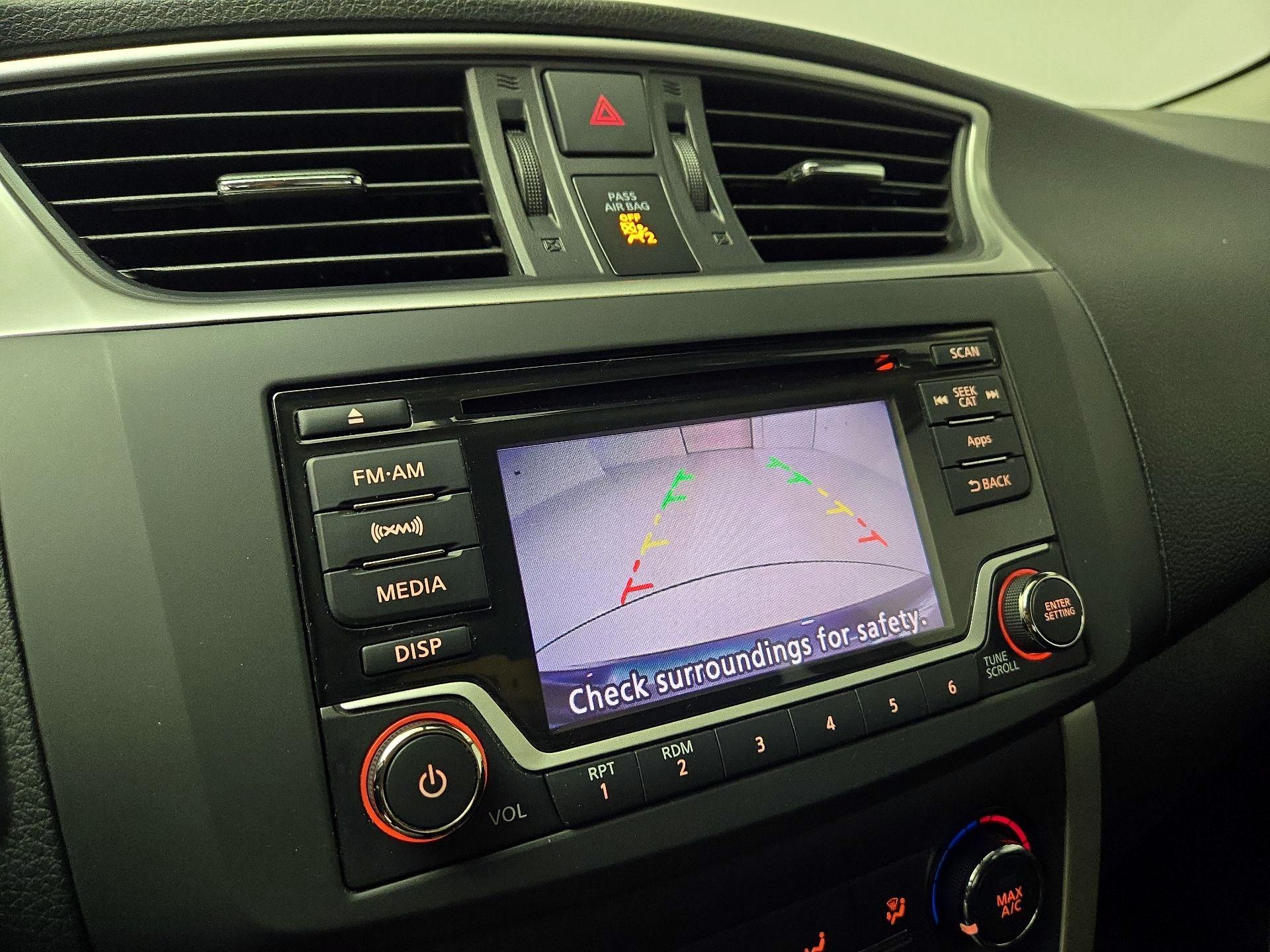Thumbnail: 2015 Nissan Sentra - 14