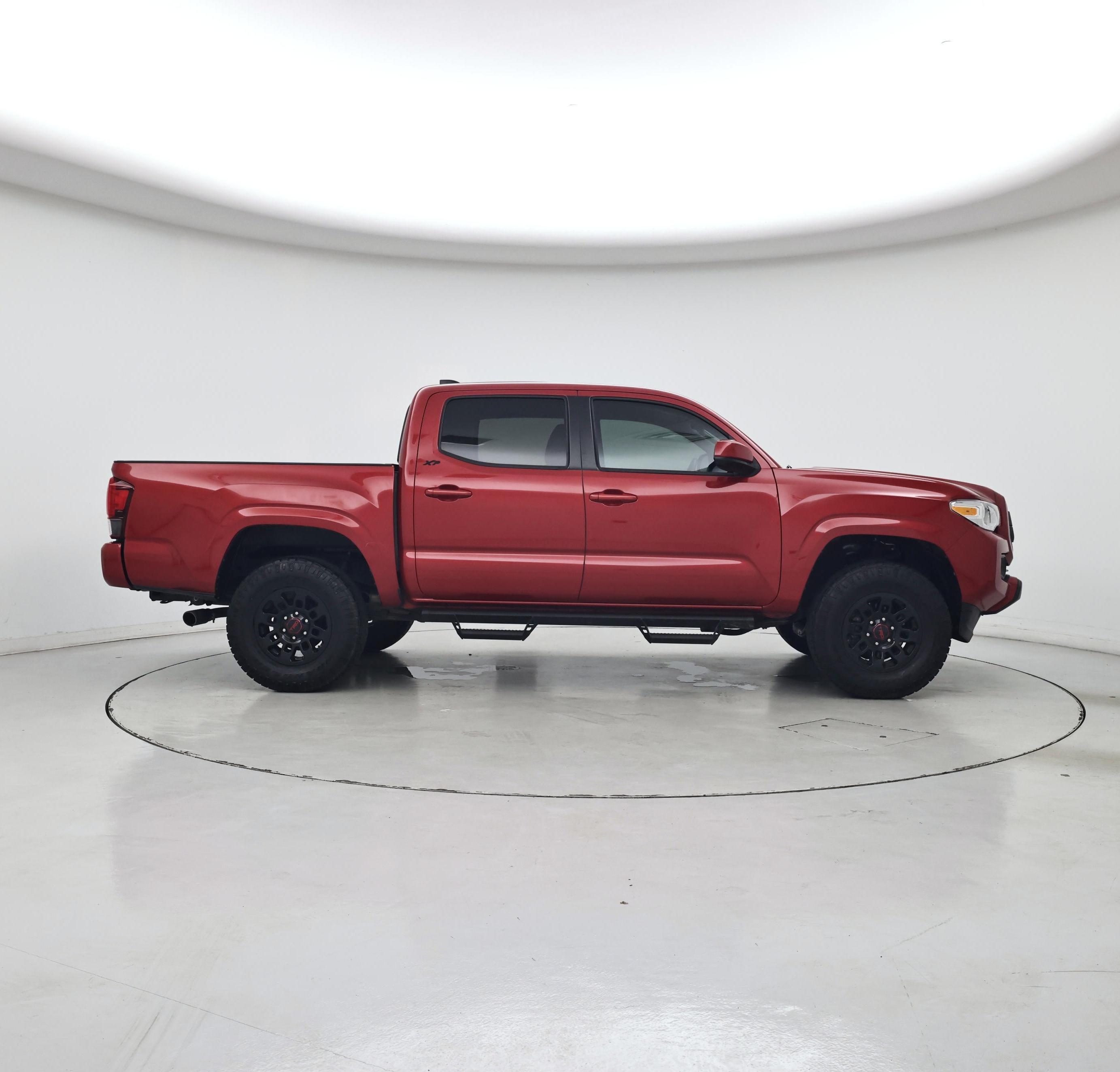 Thumbnail: 2022 Toyota Tacoma - 7