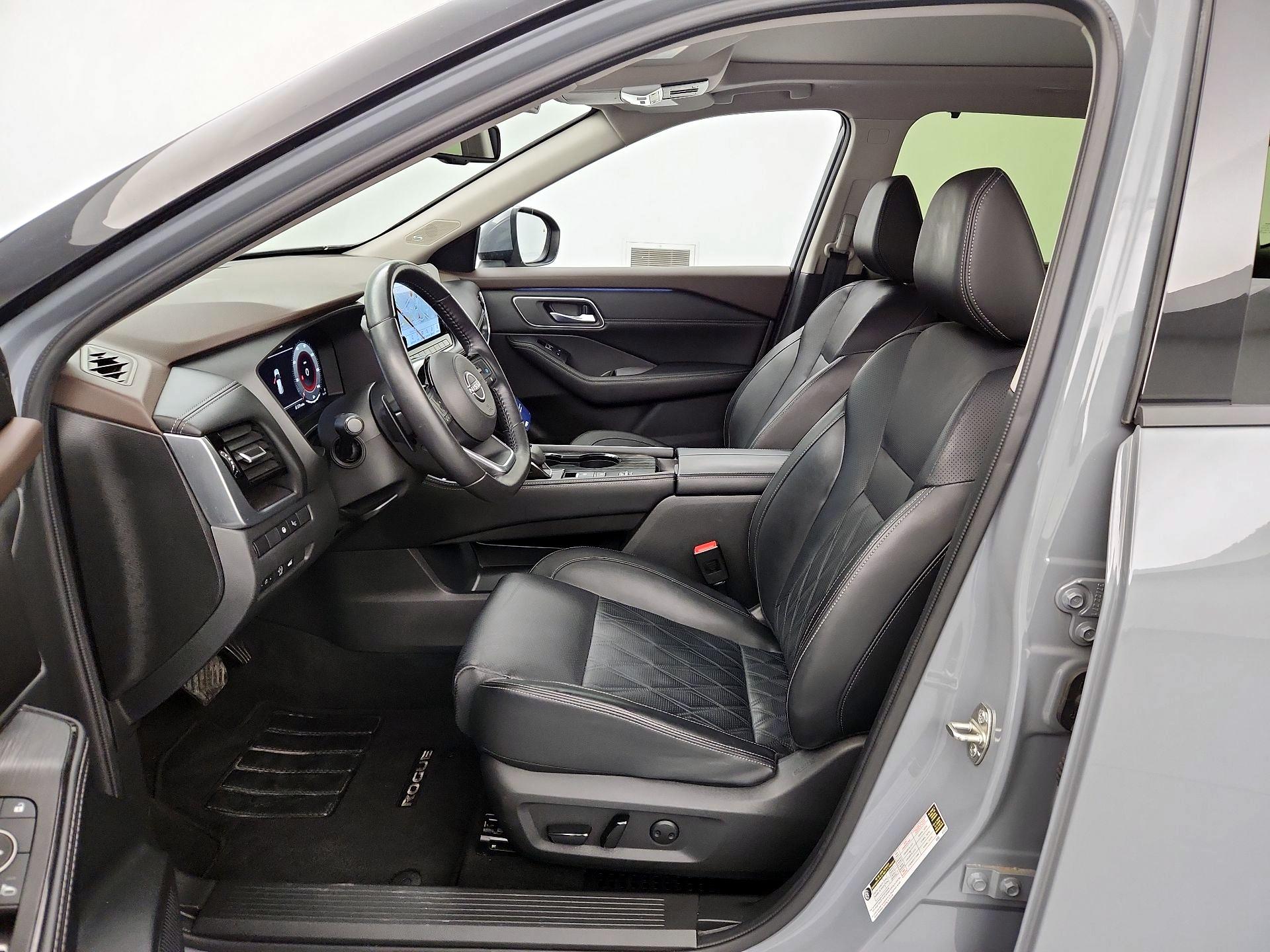 Thumbnail: 2023 Nissan Rogue - 11