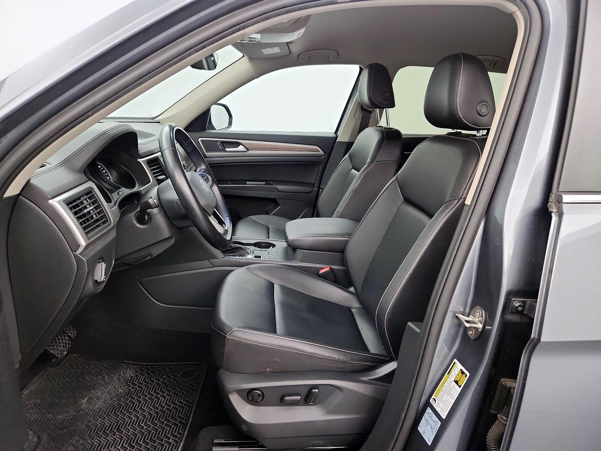 Thumbnail: 2021 Volkswagen Atlas - 11