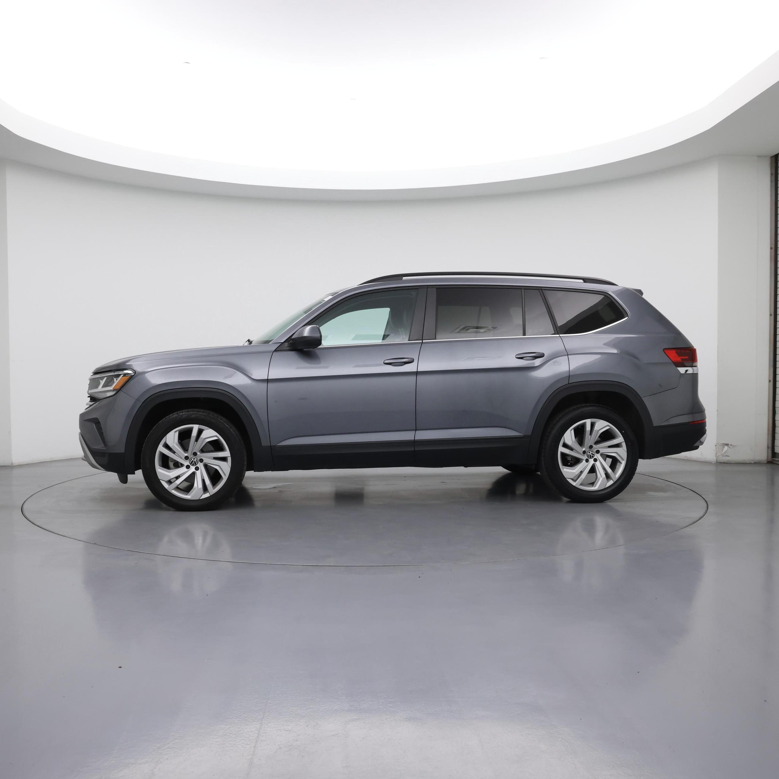 Thumbnail: 2021 Volkswagen Atlas - 3