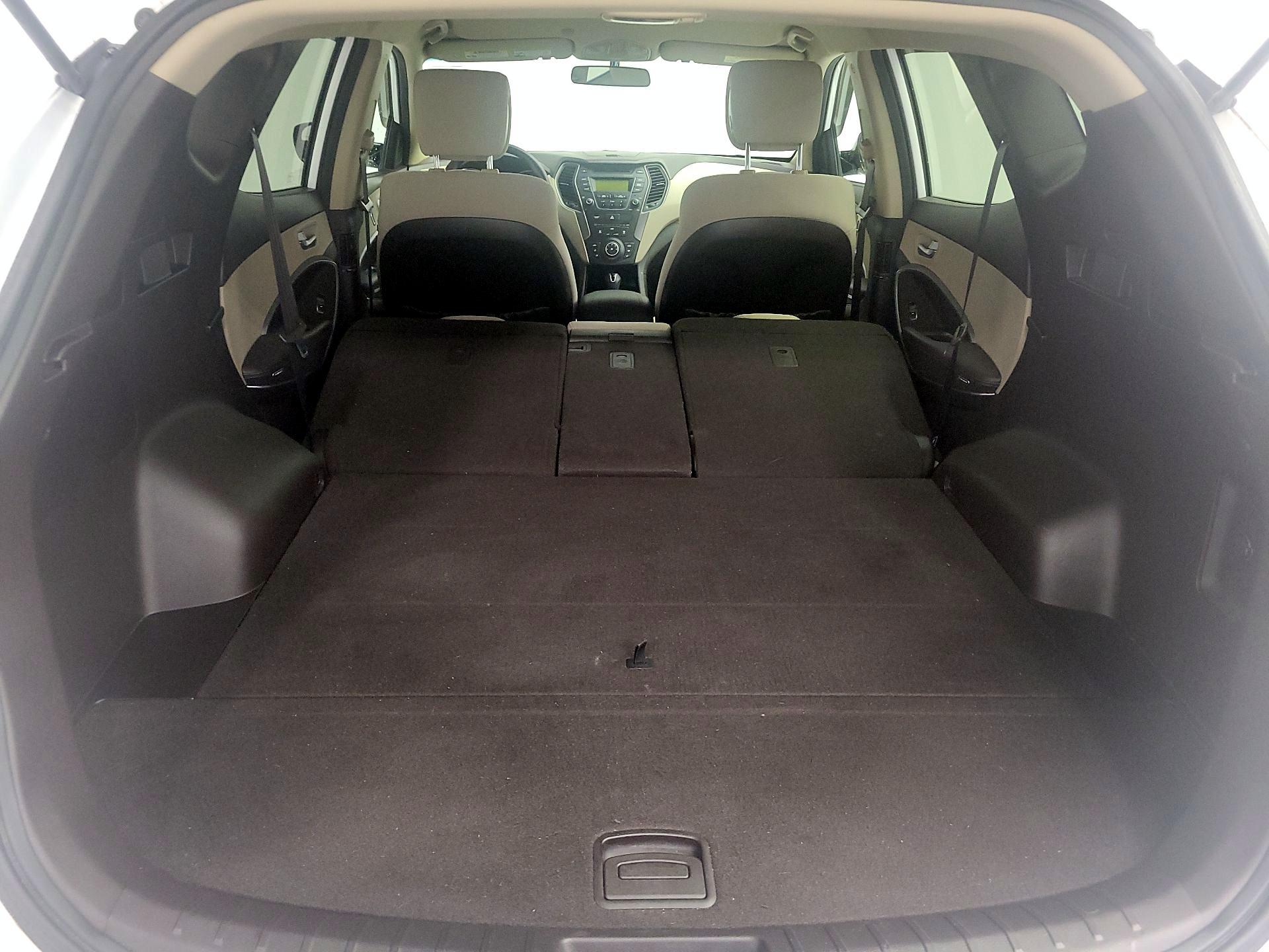 Thumbnail: 2016 Hyundai Santa Fe - 20