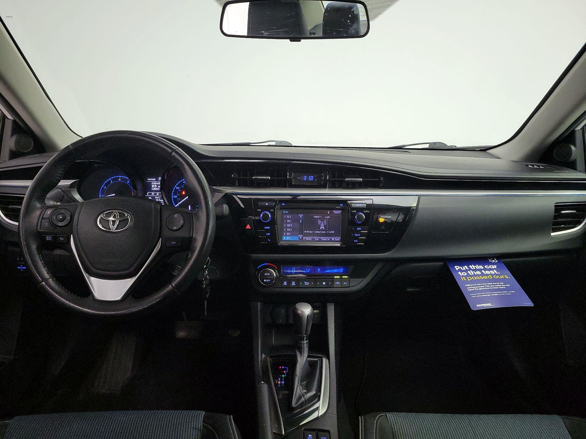 Thumbnail: 2015 Toyota Corolla - 9