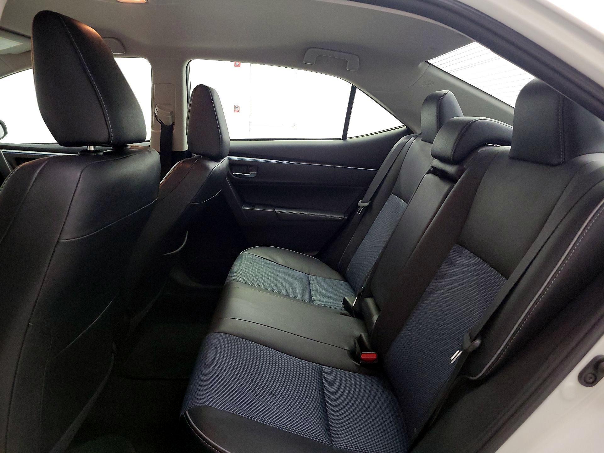 Thumbnail: 2015 Toyota Corolla - 19