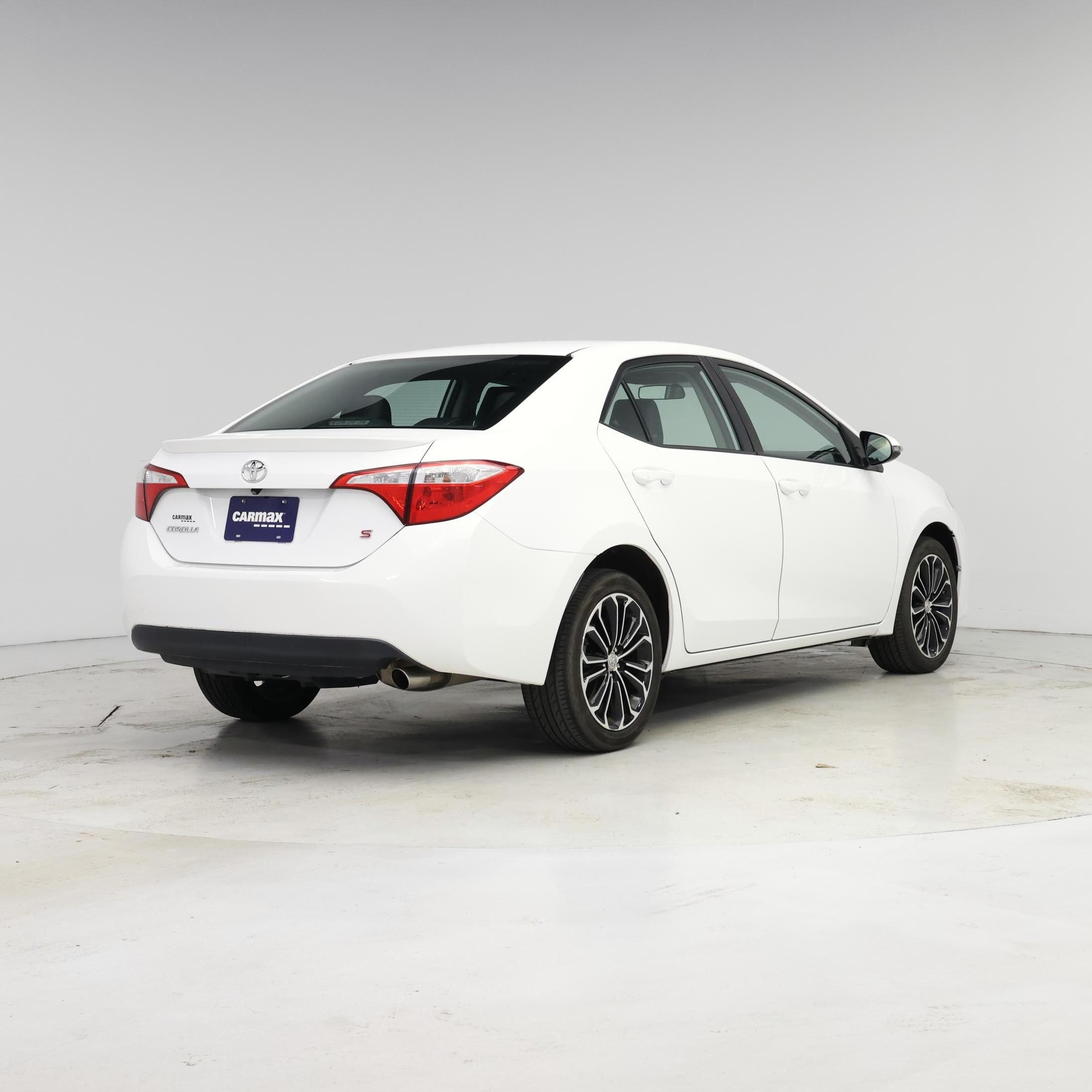 Thumbnail: 2015 Toyota Corolla - 8