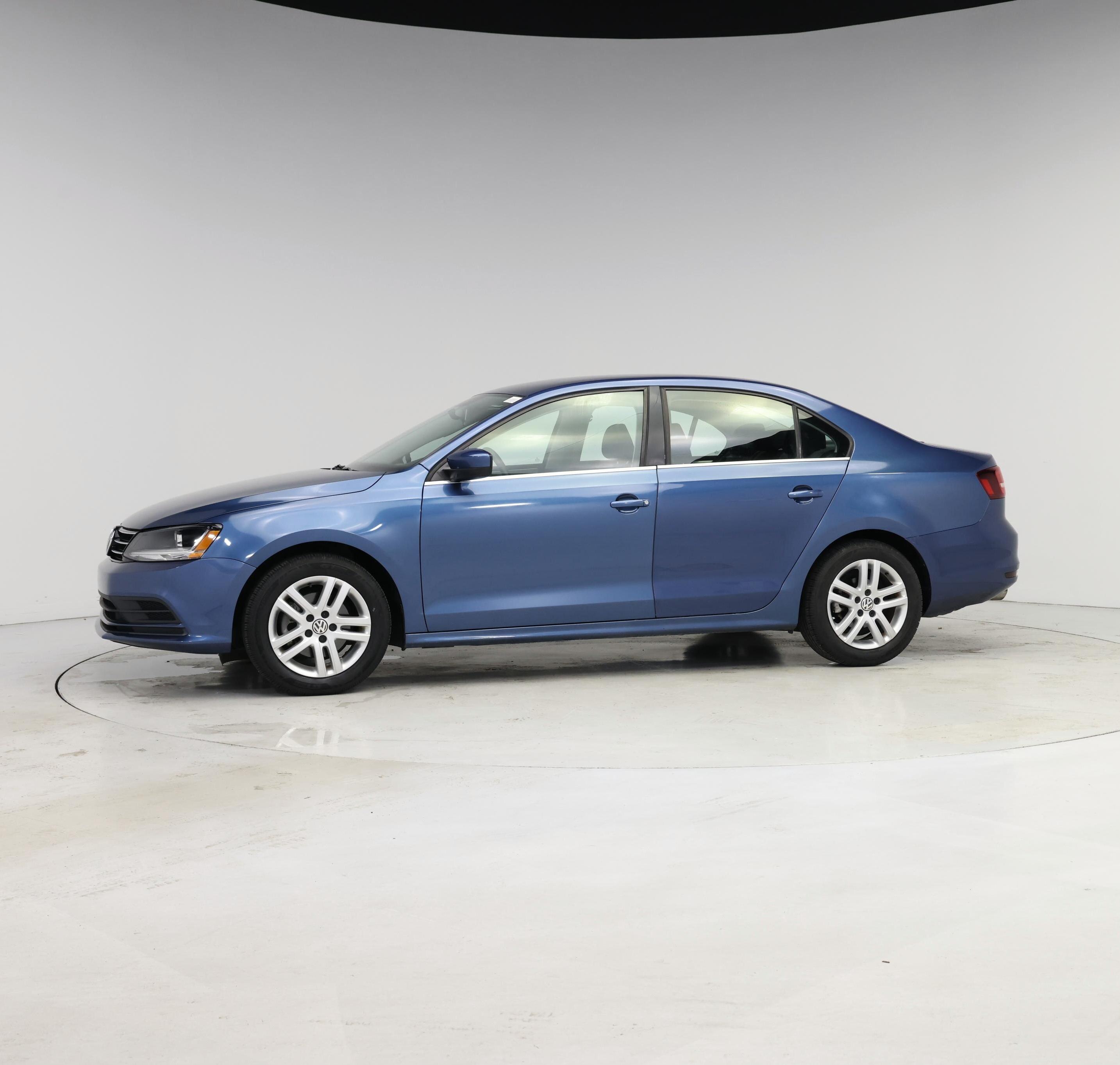 Thumbnail: 2017 Volkswagen Jetta - 4