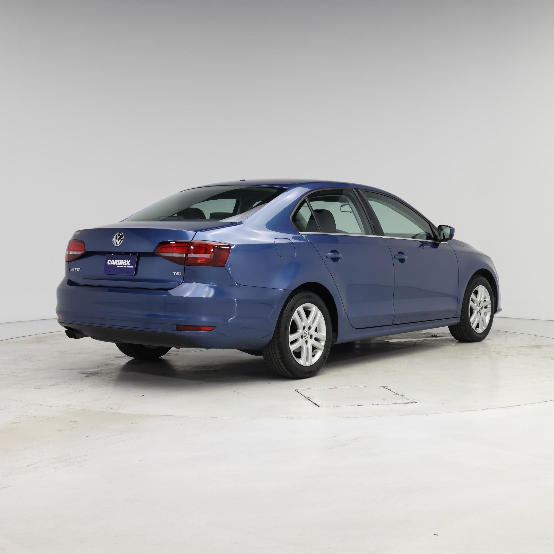 Thumbnail: 2017 Volkswagen Jetta - 6