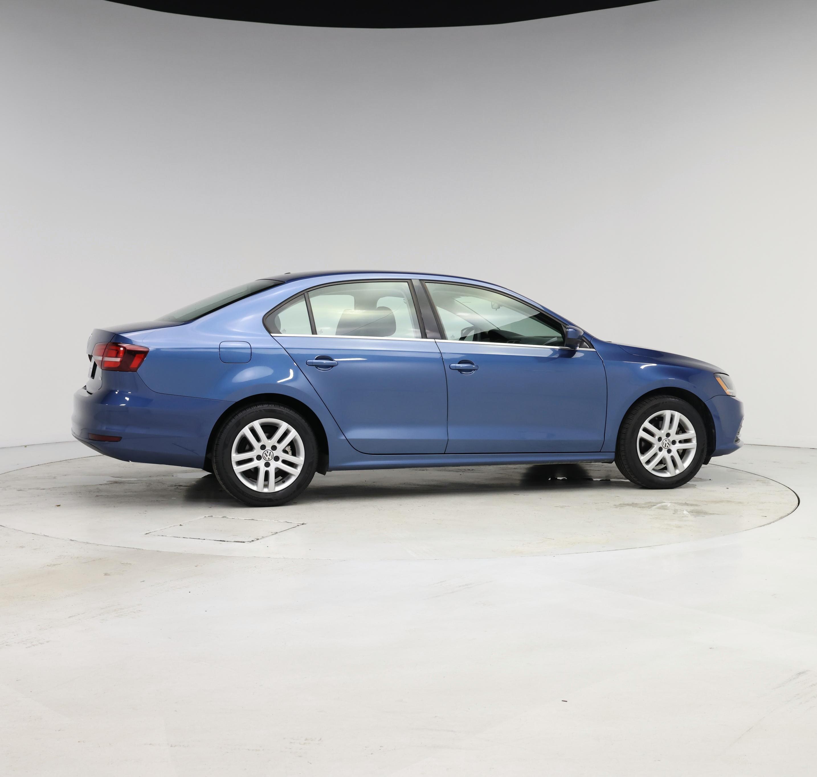 Thumbnail: 2017 Volkswagen Jetta - 8