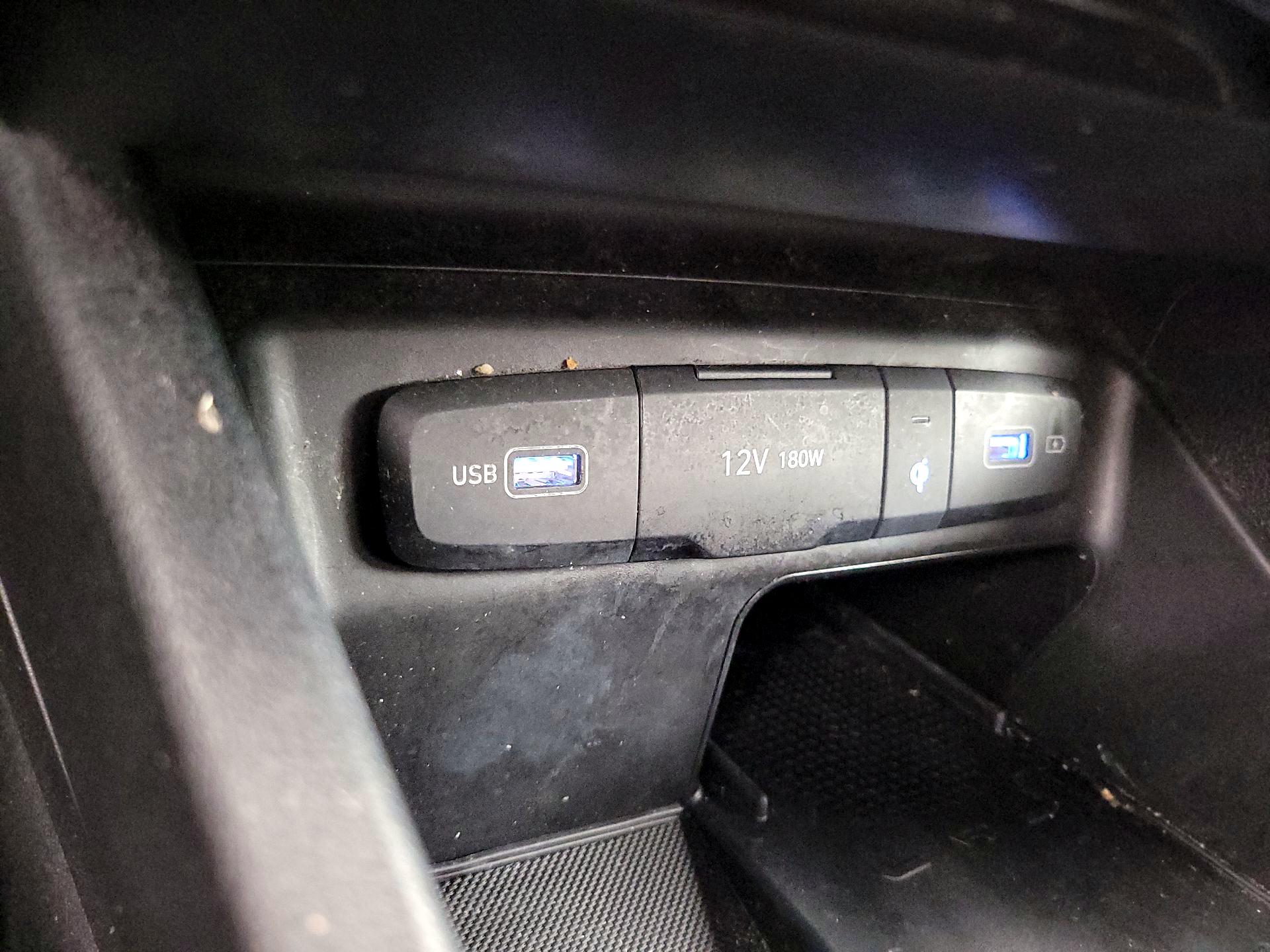 Thumbnail: 2023 Hyundai Tucson - 18