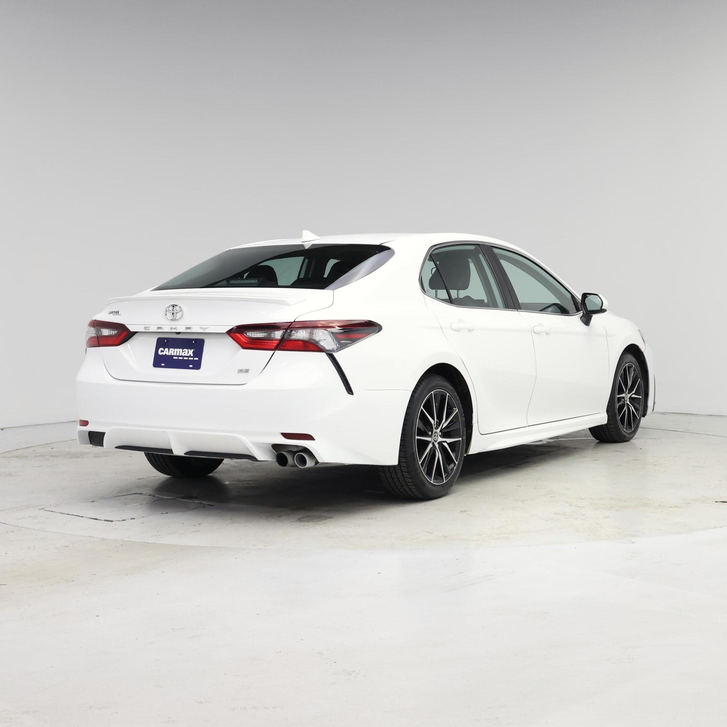 Thumbnail: 2021 Toyota Camry - 8