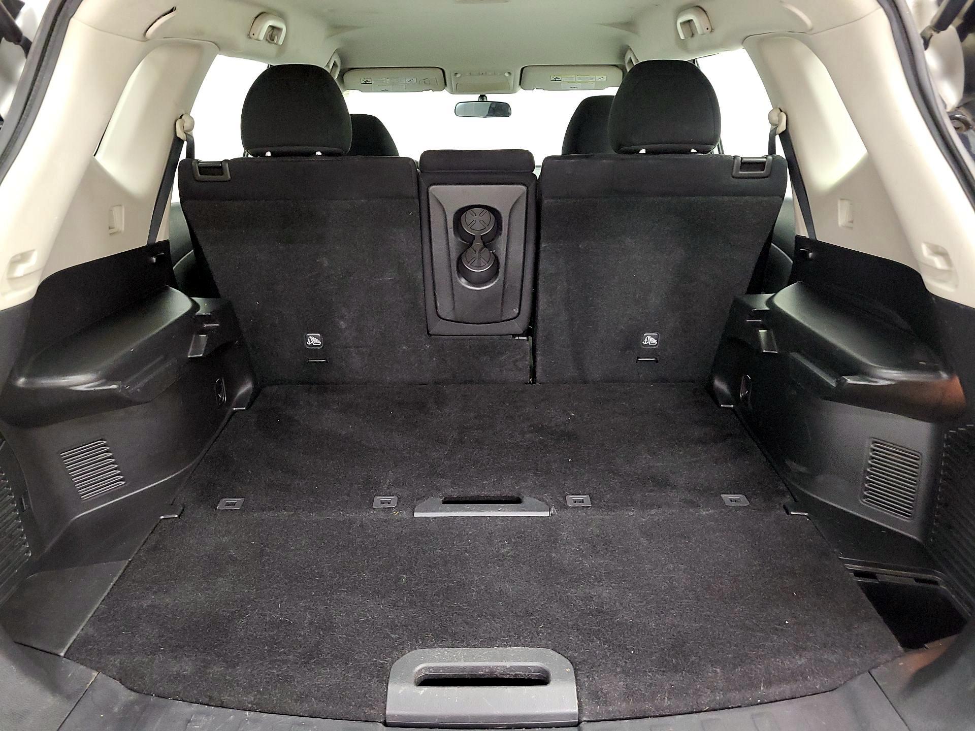 Thumbnail: 2014 Nissan Rogue - 20