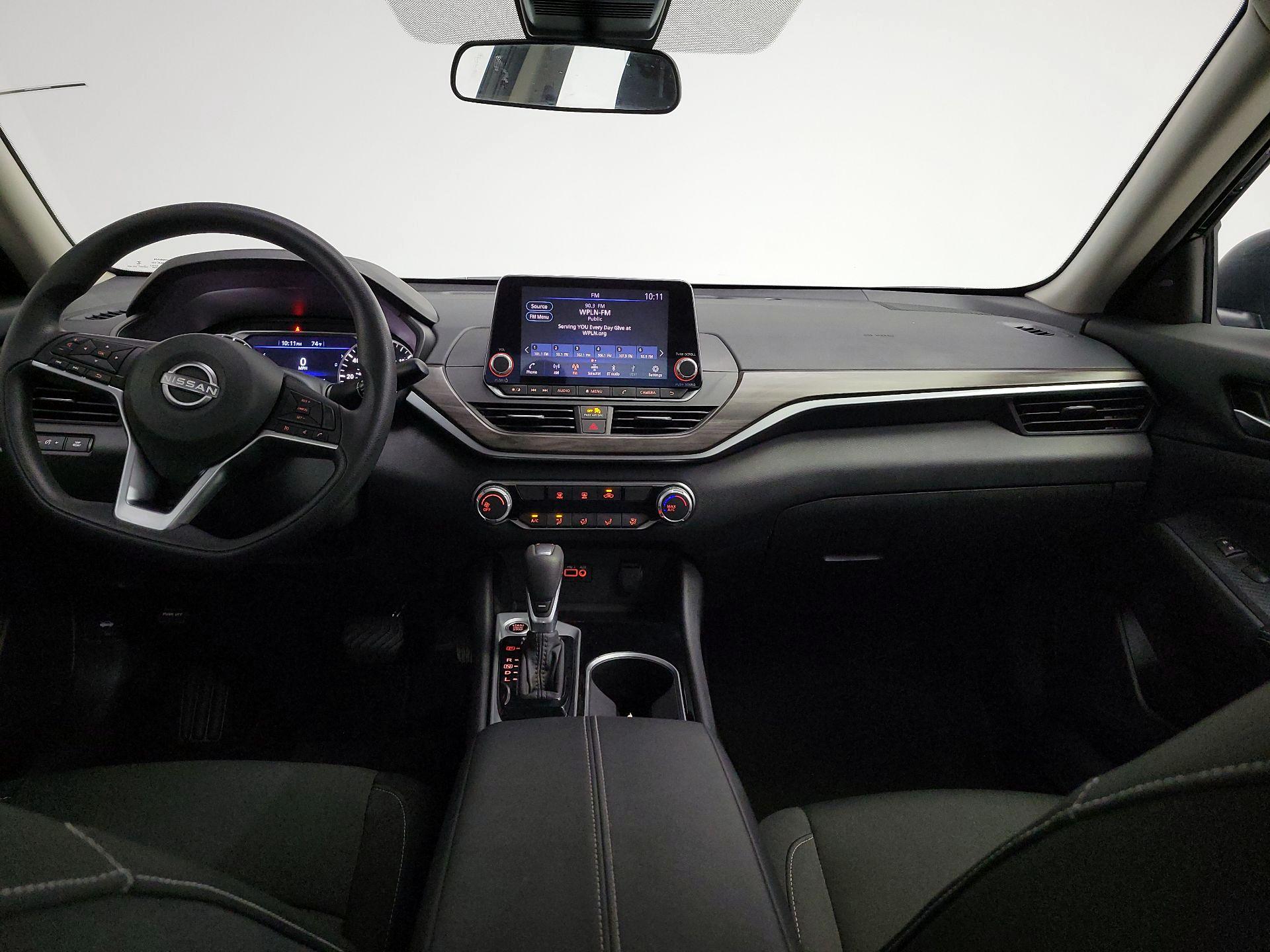 Thumbnail: 2024 Nissan Altima - 9