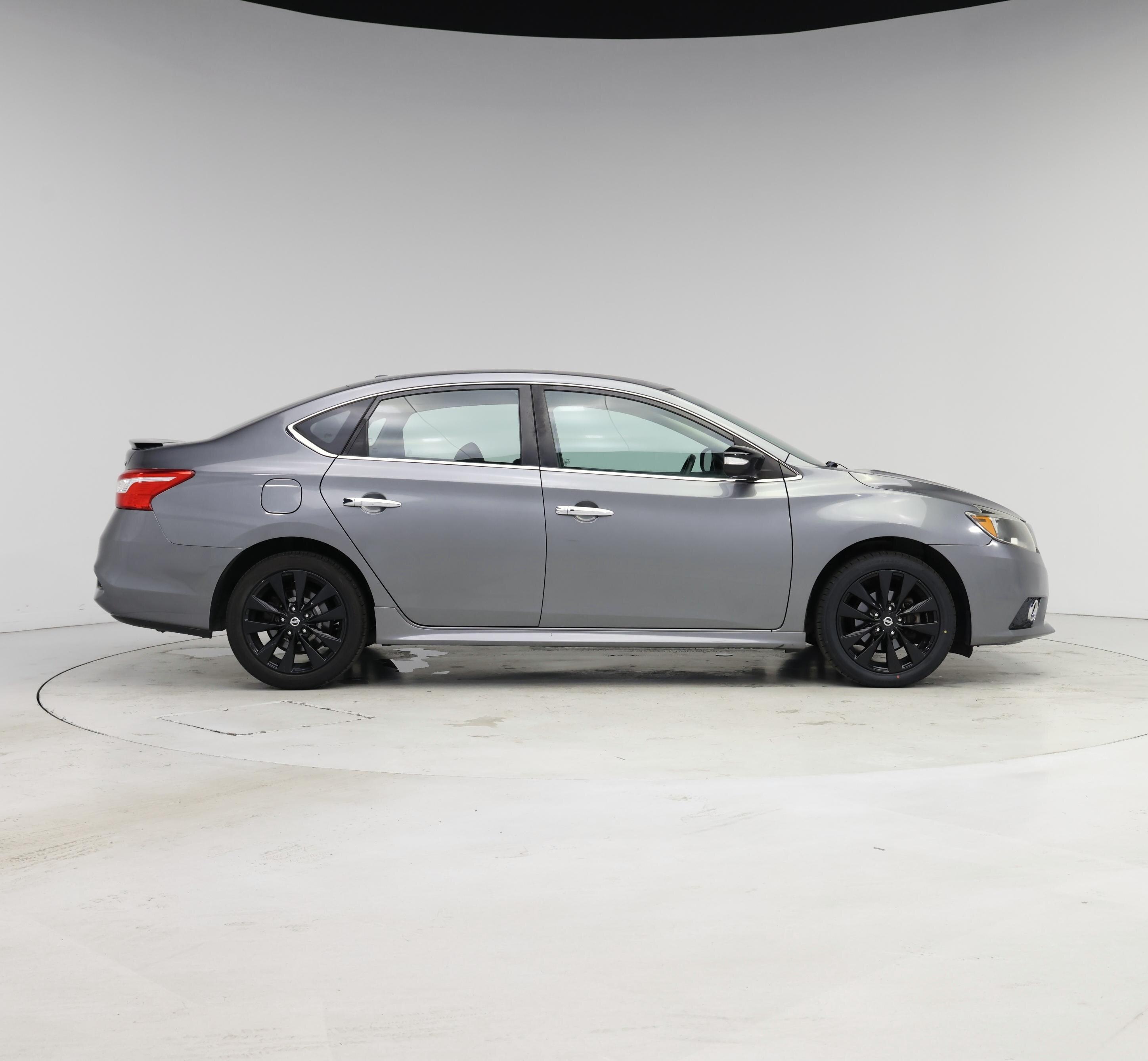 Thumbnail: 2017 Nissan Sentra - 7