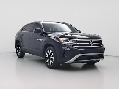 Black 2023 Volkswagen Atlas Cross Sport SE