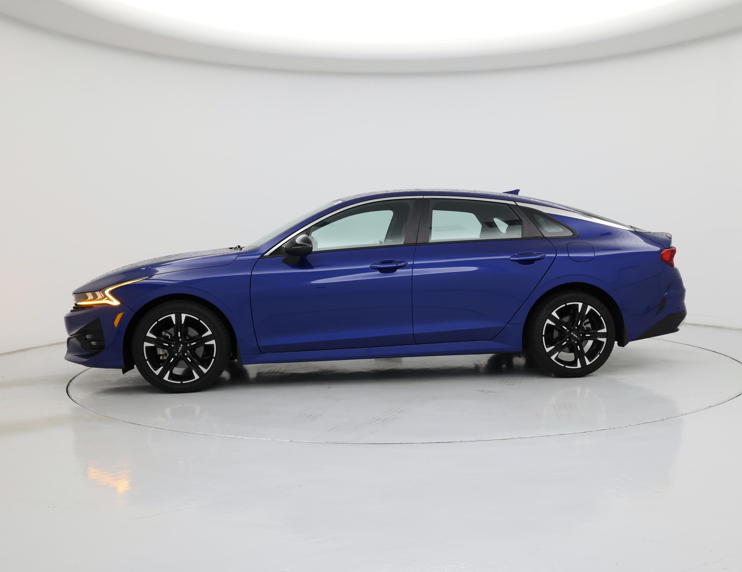 Thumbnail: 2024 Kia K5 - 3